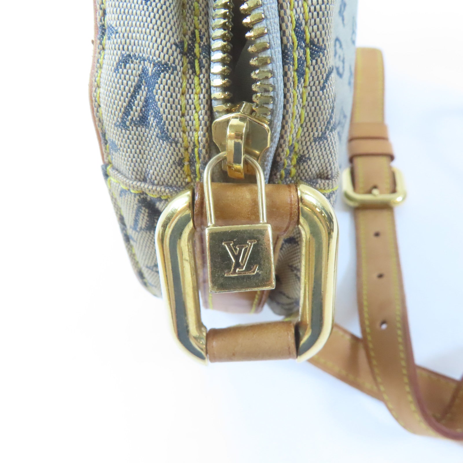 LOUIS VUITTON Monogram Mini Jeanne GM金扣肩背袋淺褐色
