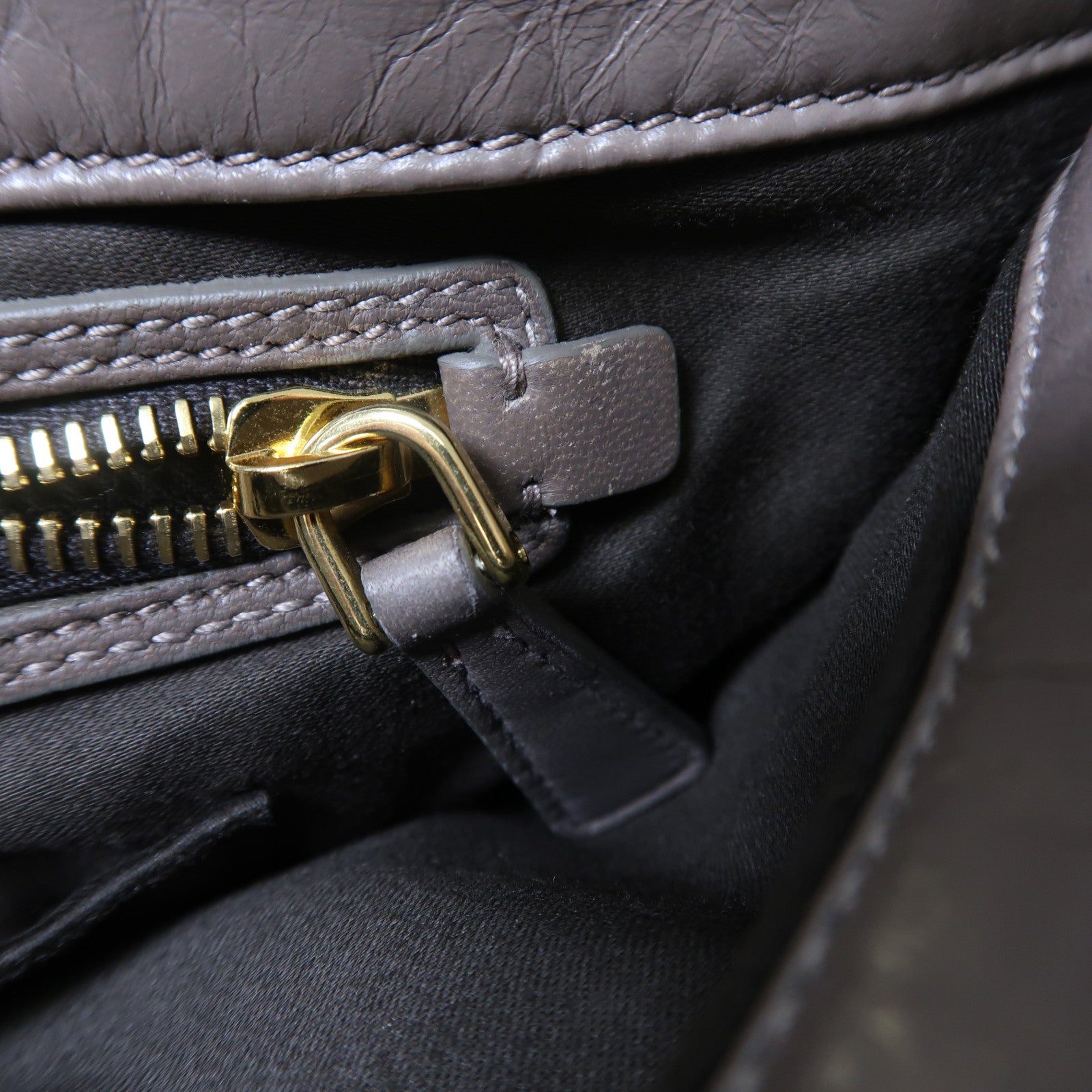 Miu Miu 牛皮皮革Madras 2 Way Bag金扣手挽肩背兩用袋啡色
