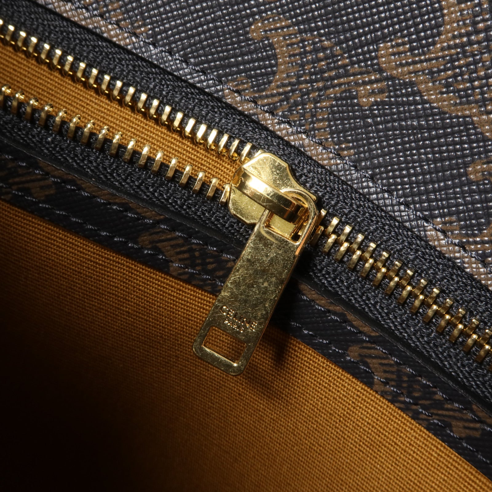 CELINE Cabas Vertical Small