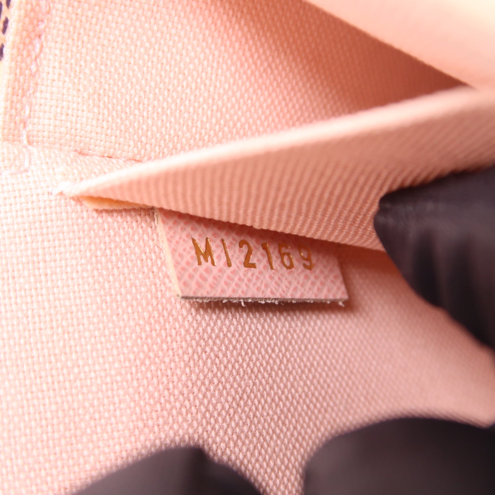 LOUIS VUITTON Damier Azur Pochette Felicie金扣肩背袋