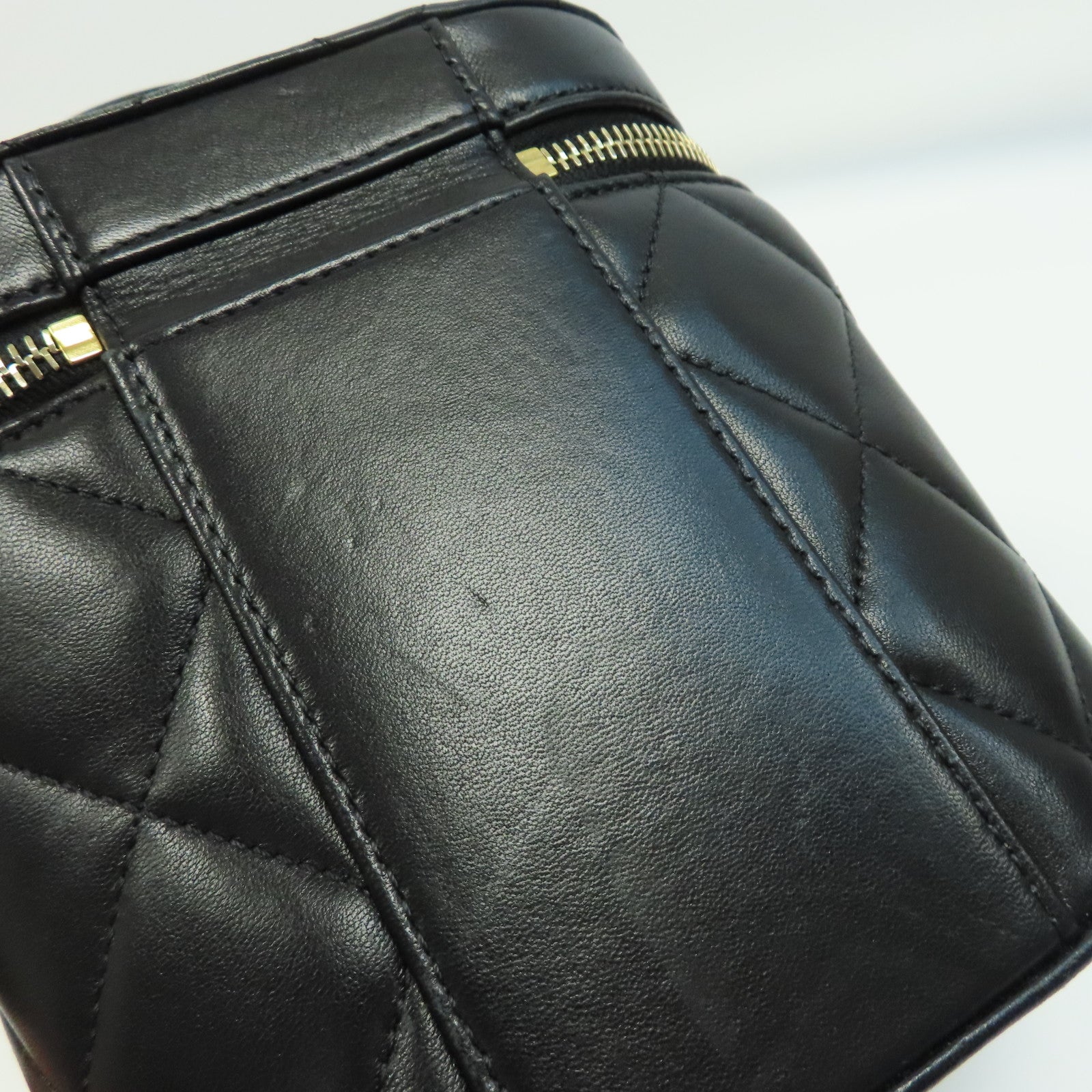 CHANEL 菱格羊皮皮革Trendy CC Vanity Case金扣手挽肩背兩用袋黑色