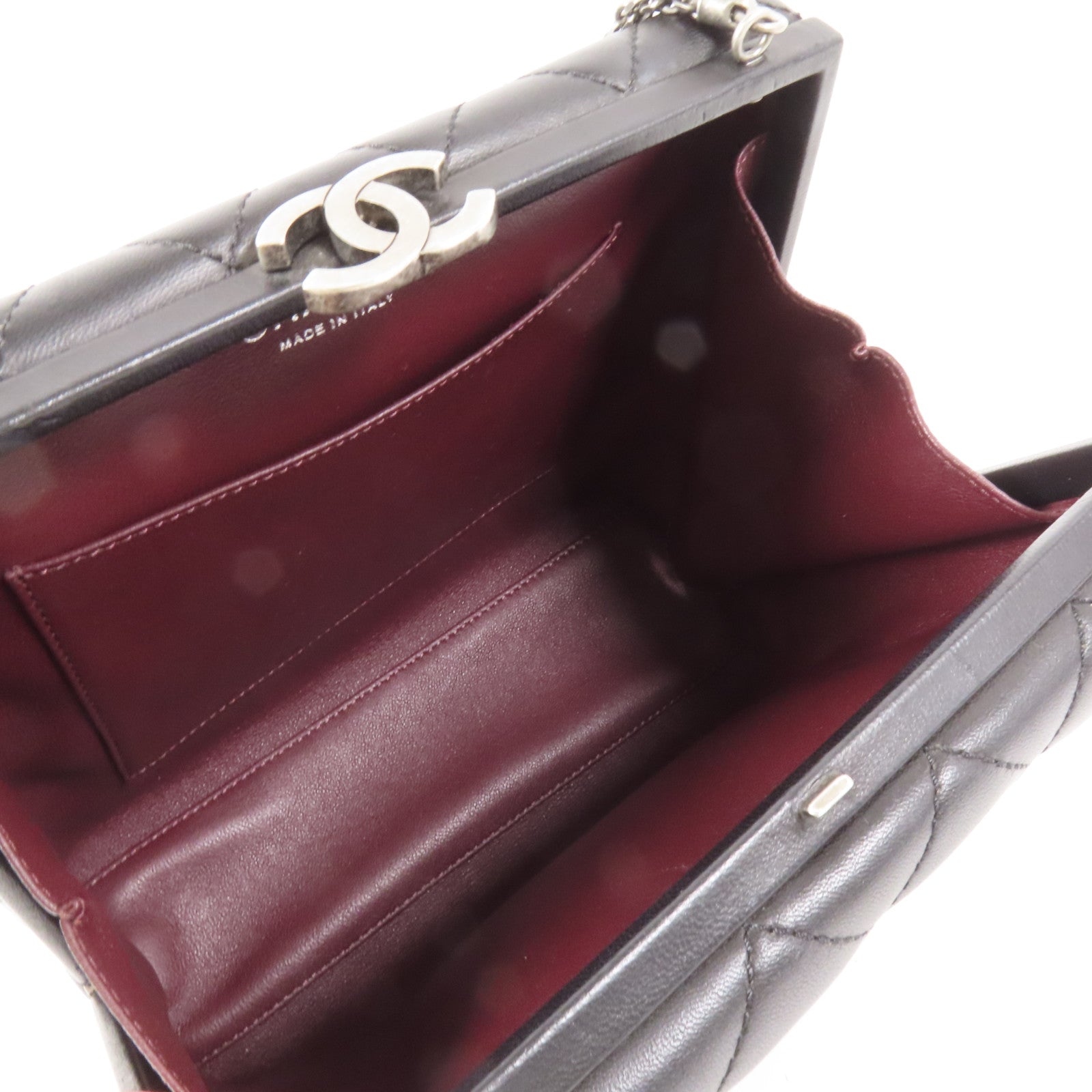 CHANEL 牛皮皮革Chain Shoulder鏈帶肩背袋