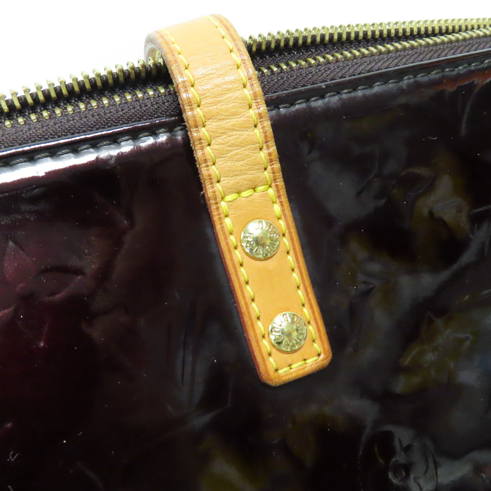 LOUIS VUITTON 【激減優惠】Vernis Bellevue PM金扣肩背袋酒紅色