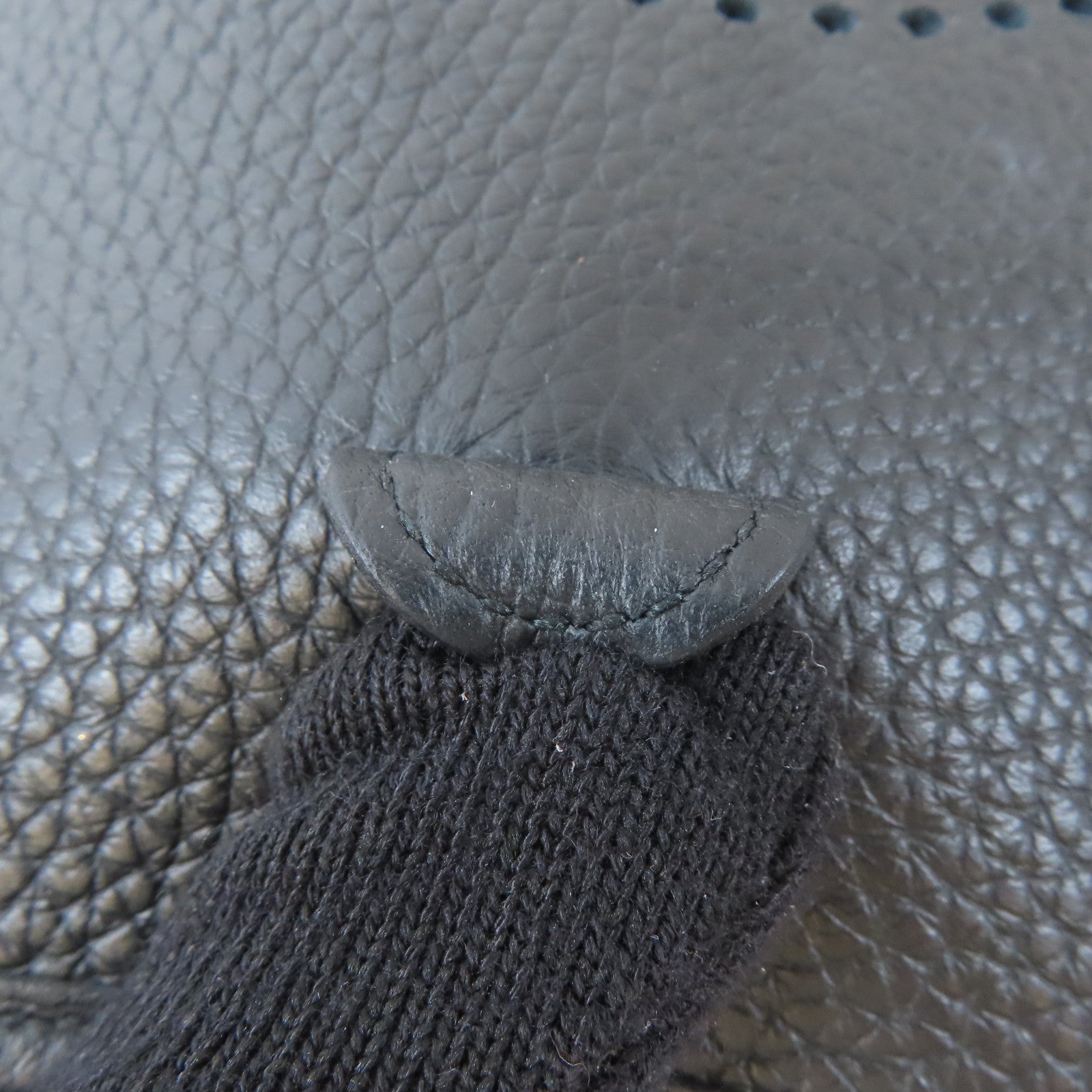 HERMES Clemence皮革Evelyne TPM金扣肩背袋Noir黑色