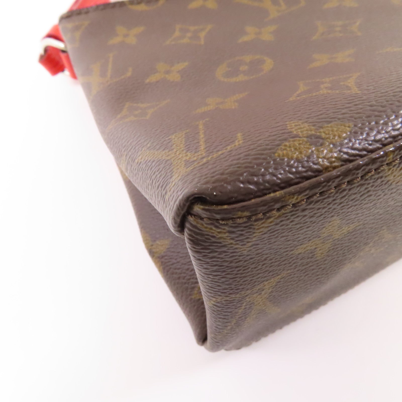 LOUIS VUITTON 【激減優惠】Monogram/Epi Saint Michel銀扣肩背袋