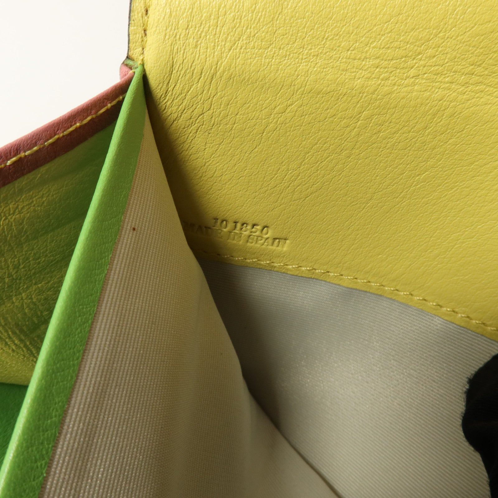 LOEWE 羊皮皮革Long Wallet銀扣長錢包
