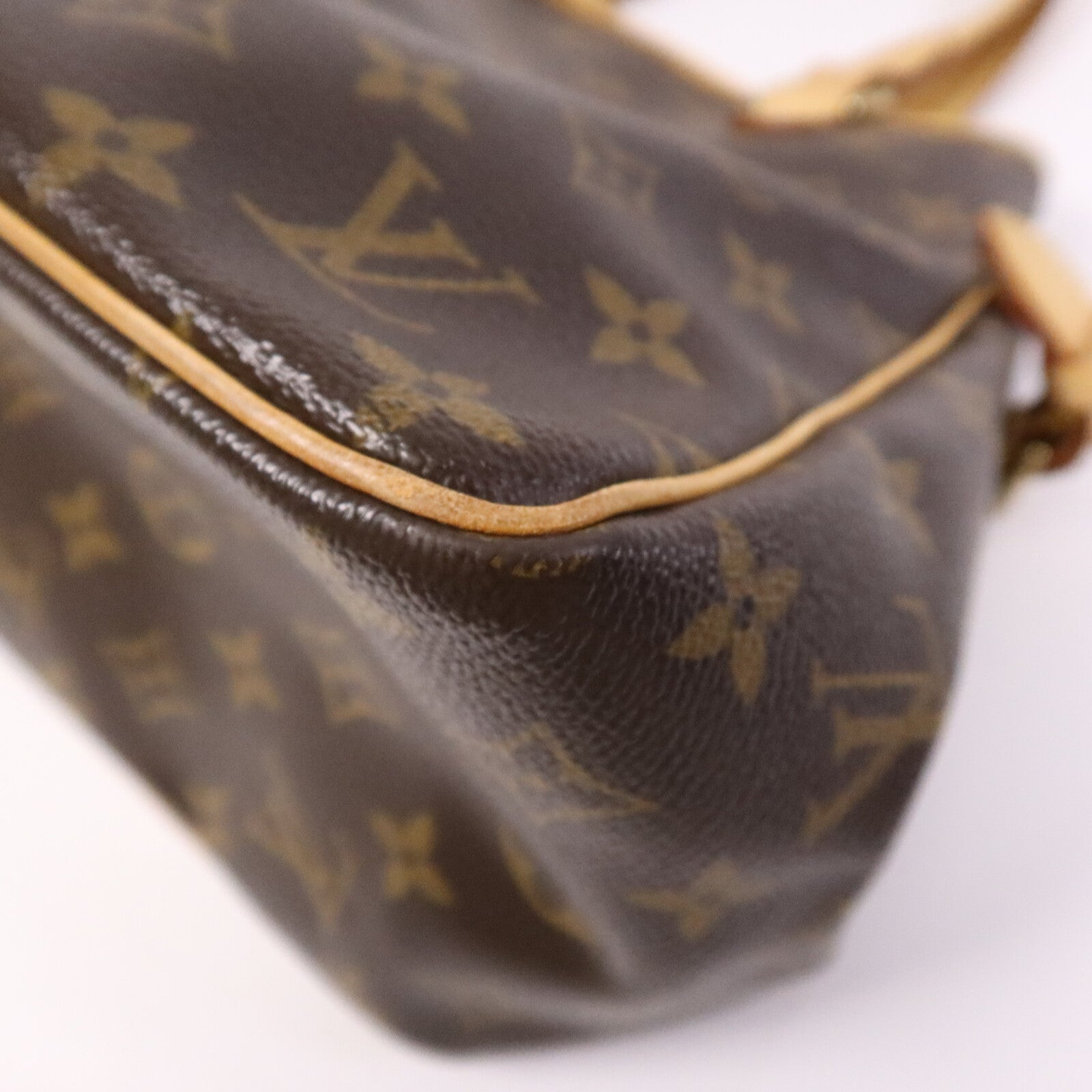 LOUIS VUITTON Monogram Batignolles Vertical金扣手挽袋