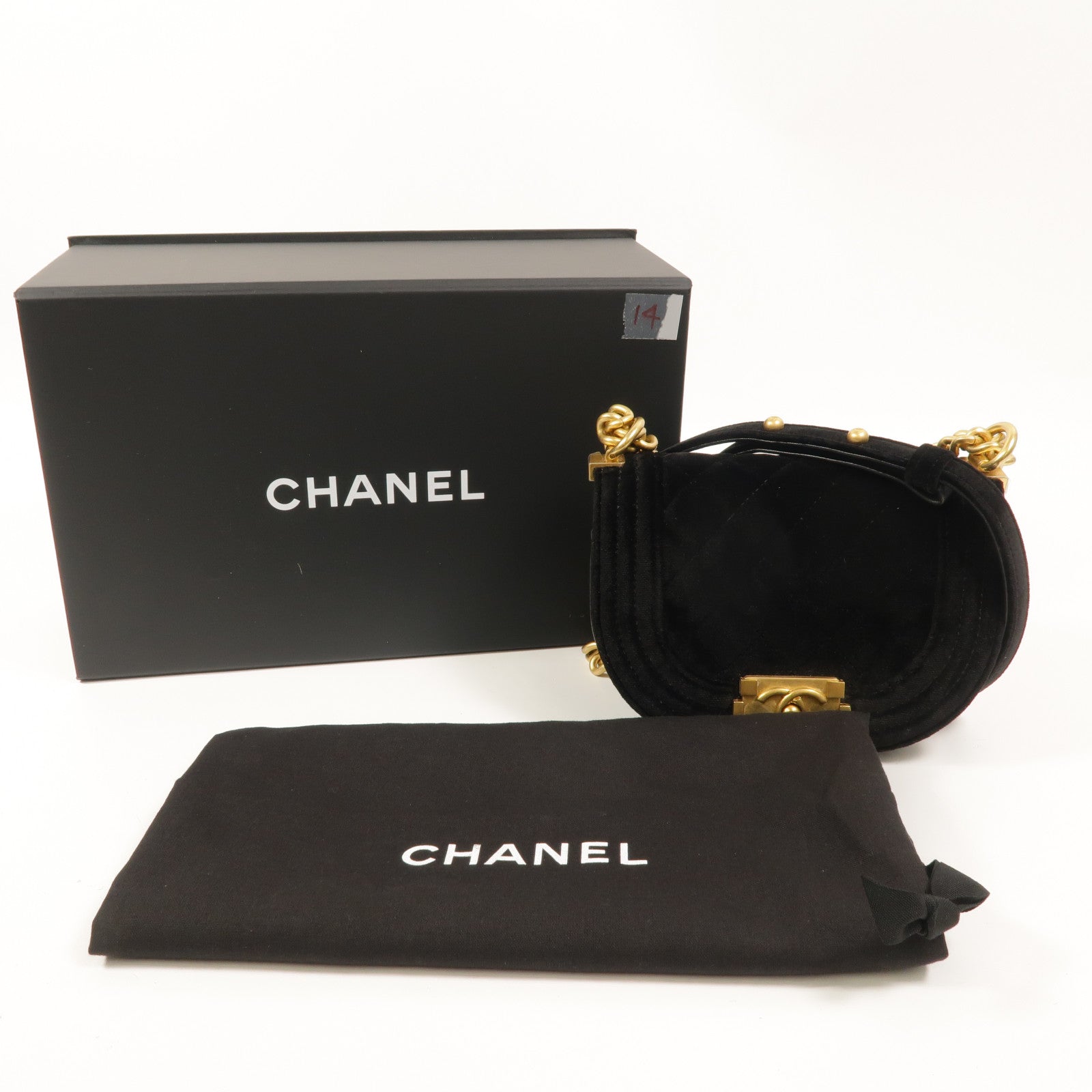 CHANEL 天鵝絨Mini Velvet Boy Messenger Bag鏈帶肩背袋