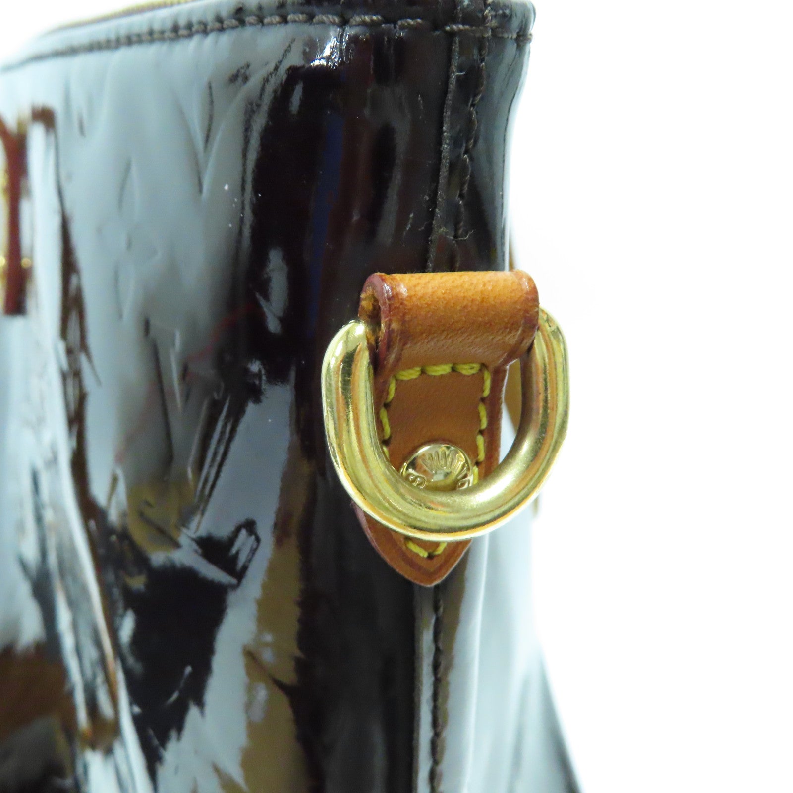 LOUIS VUITTON 【激減優惠】Vernis Bellevue PM金扣肩背袋酒紅色