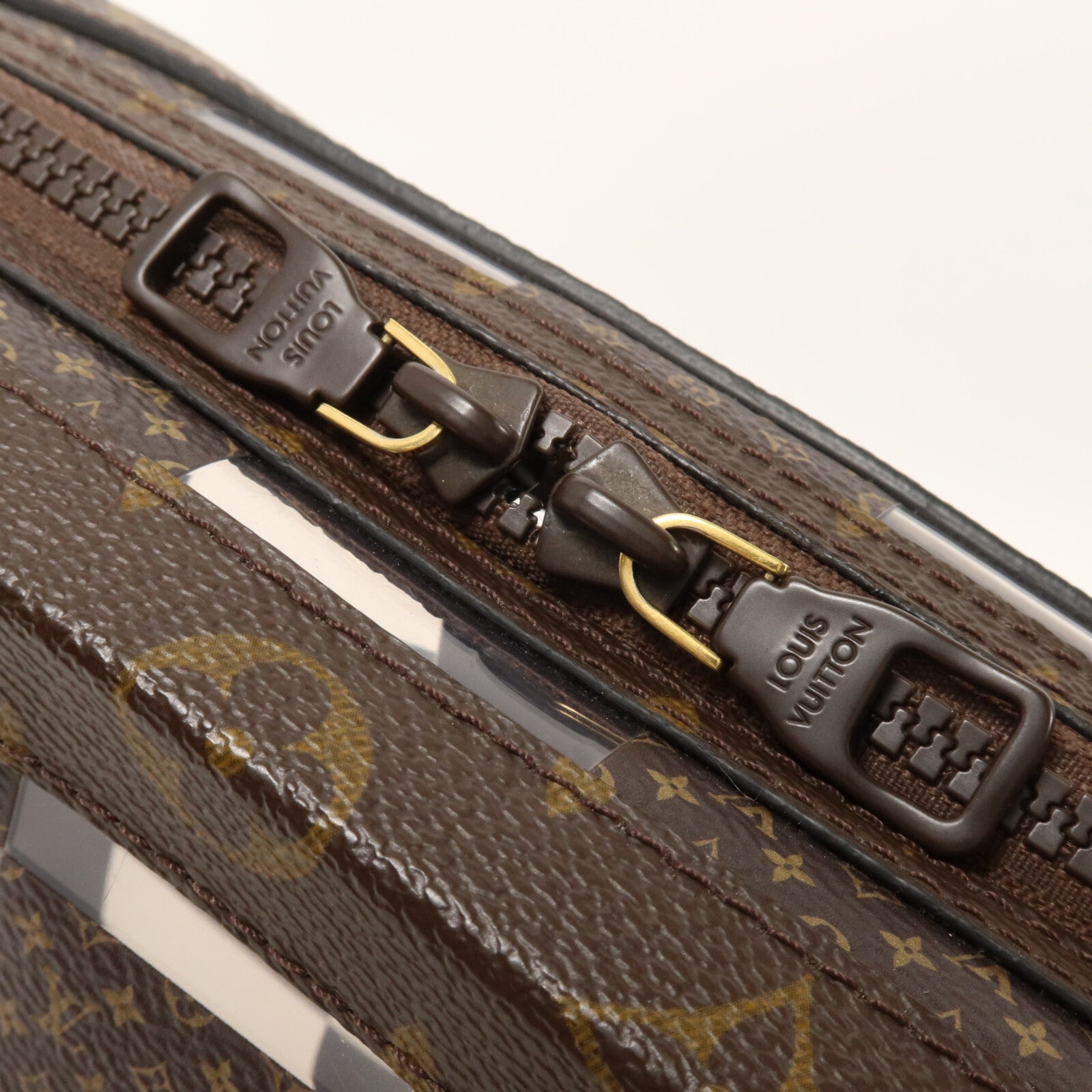 LOUIS VUITTON Monogram/PVC Chess Soft Trunk肩背袋
