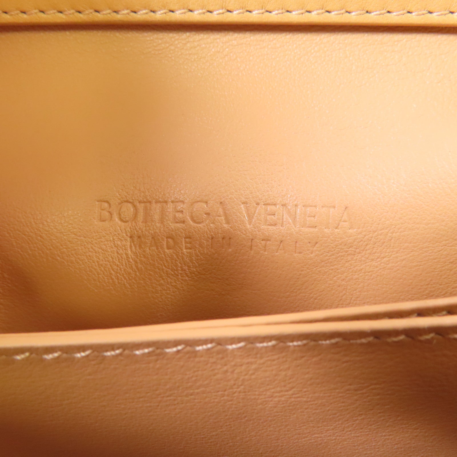 BOTTEGA VENETA 羊皮皮革Shoulder Bag肩背袋