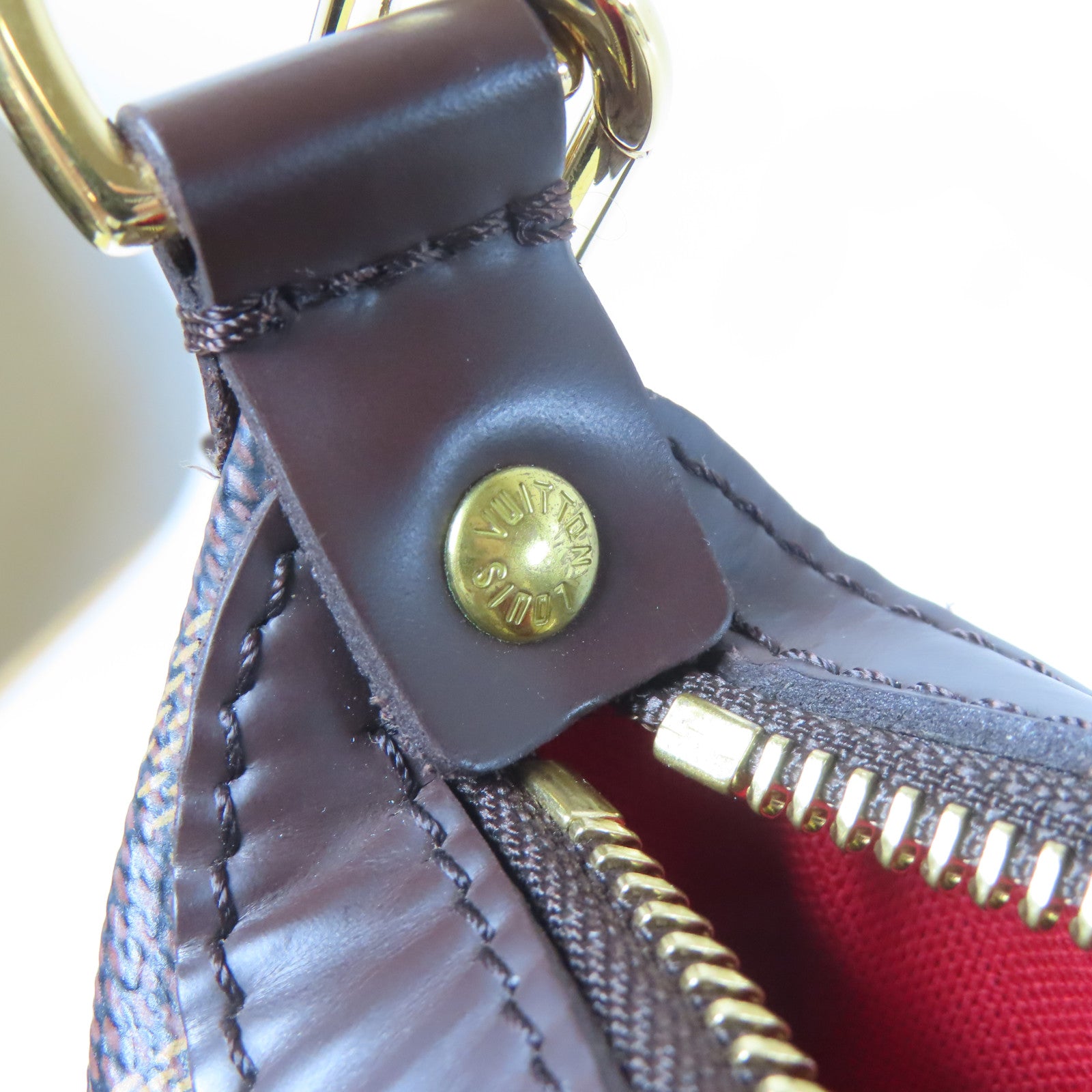 LOUIS VUITTON Damier Illovo MM金扣肩背袋啡色