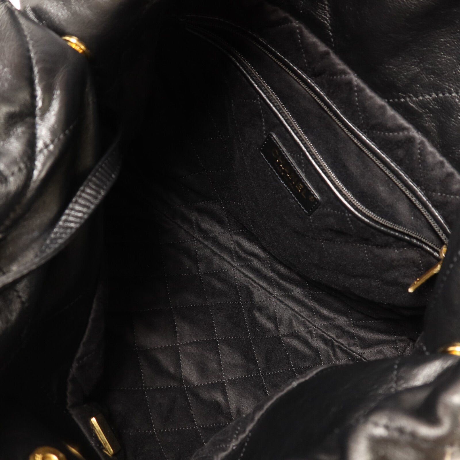 CHANEL 牛皮皮革Chanel 22 Small金扣鏈帶肩背袋