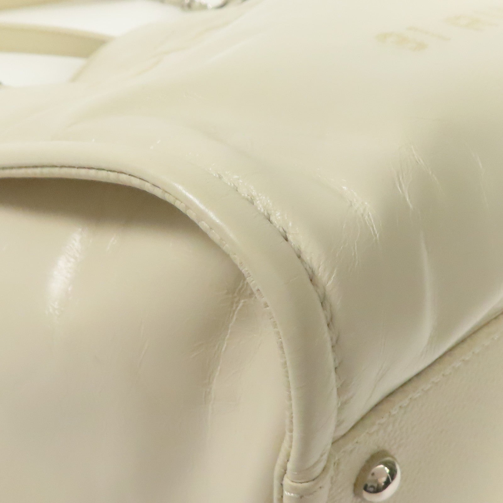 CHANEL 牛皮皮革Shoulder Bag銀扣肩背袋