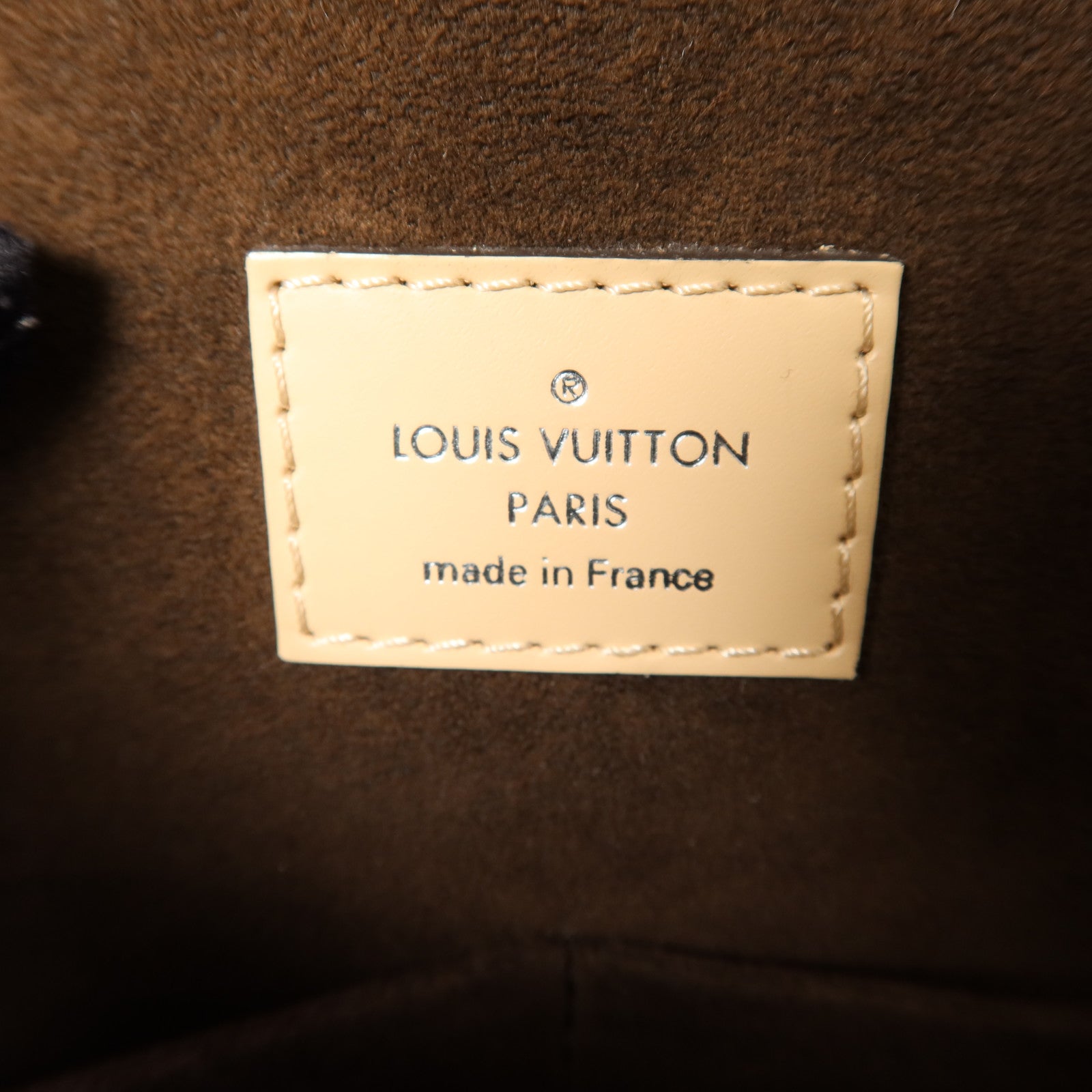 LOUIS VUITTON Epi Cluny BB銀扣手挽肩背兩用袋