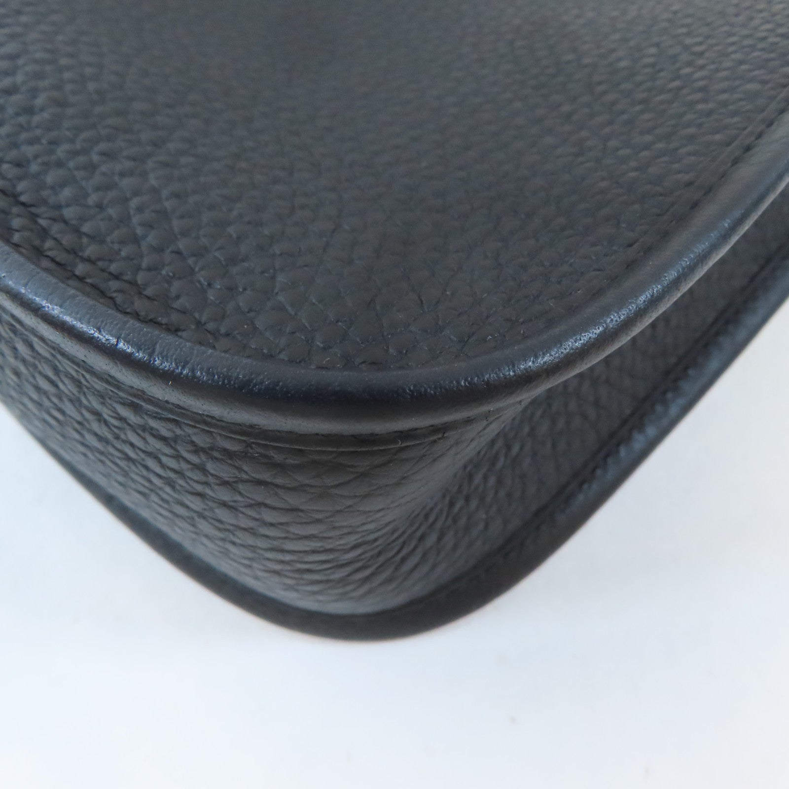 HERMES Clemence皮革Evelyne TPM金扣肩背袋Noir黑色