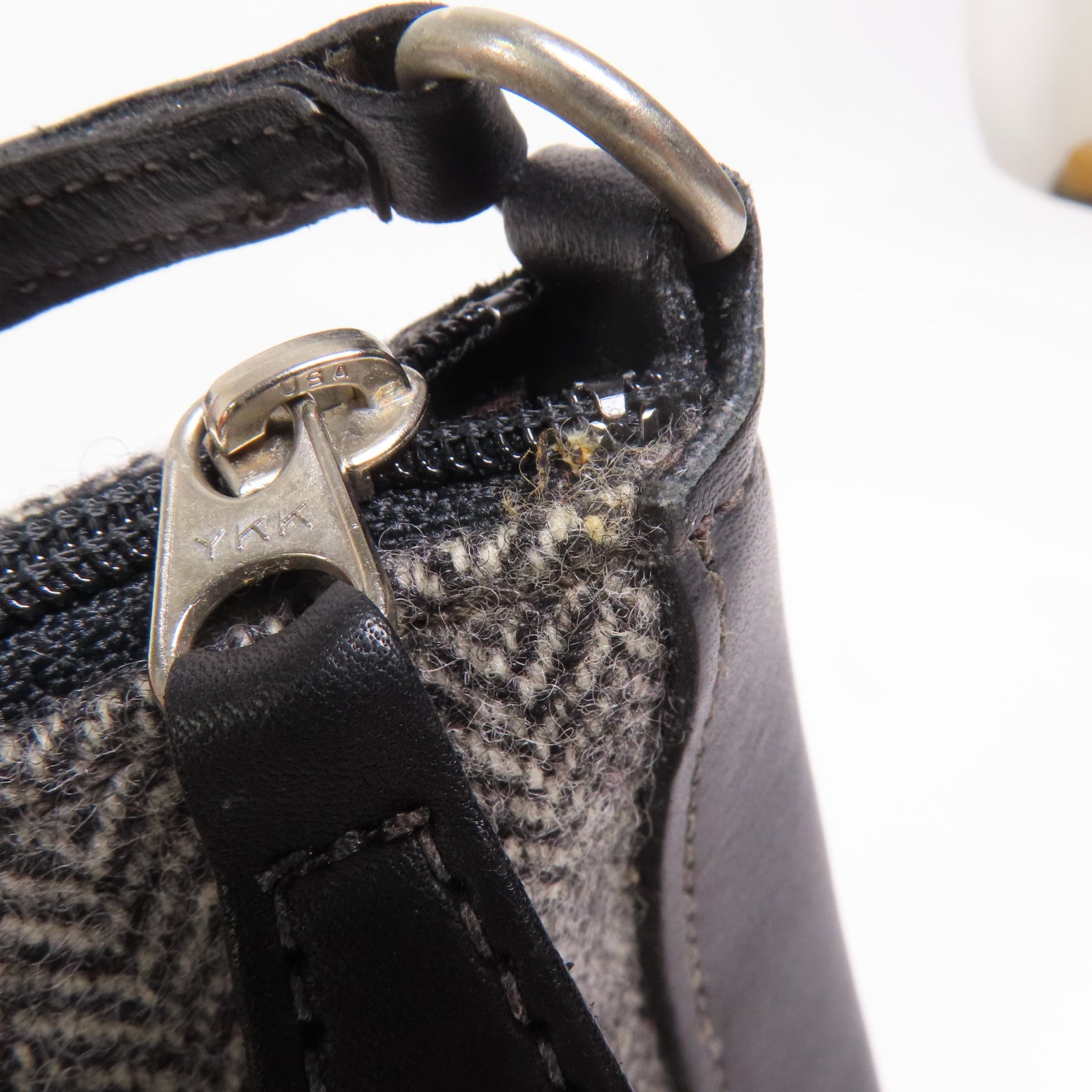 COACH 羊毛/牛皮皮革Hand Bag銀扣手挽袋