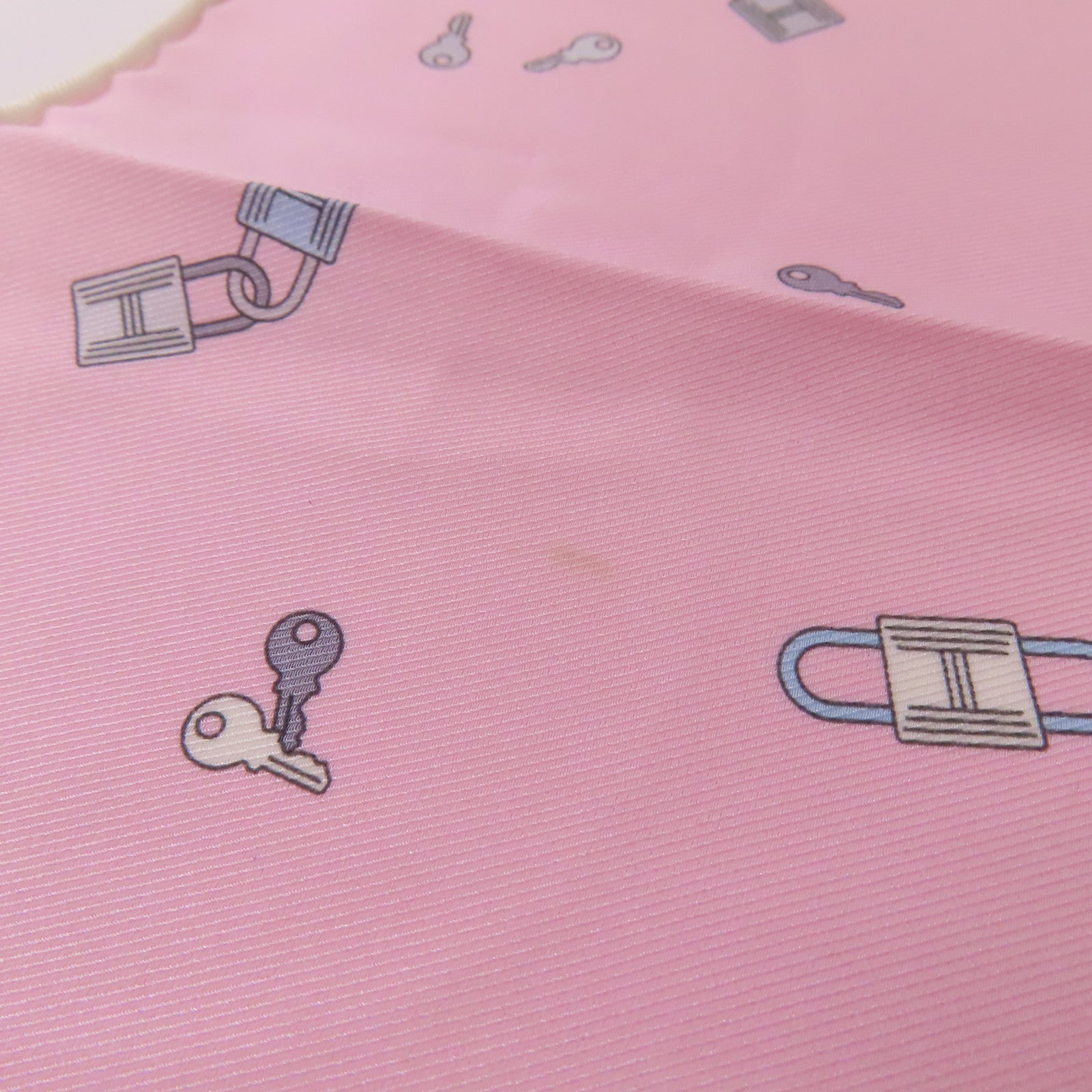 HERMES 絲質Scarf絲巾