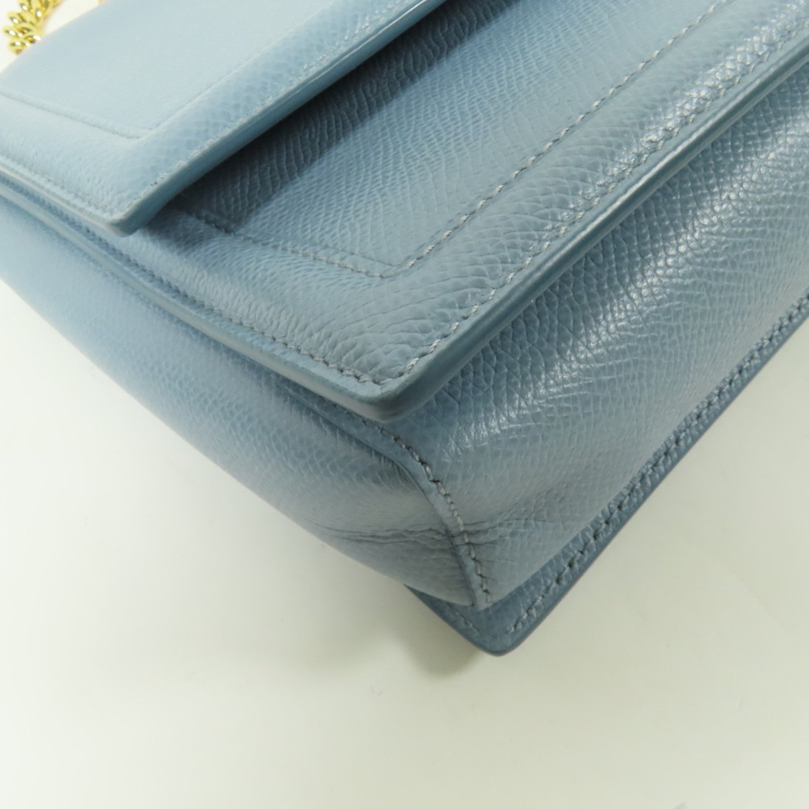 Salvatore Ferragamo 牛皮皮革Shoulder Bag金扣肩背袋