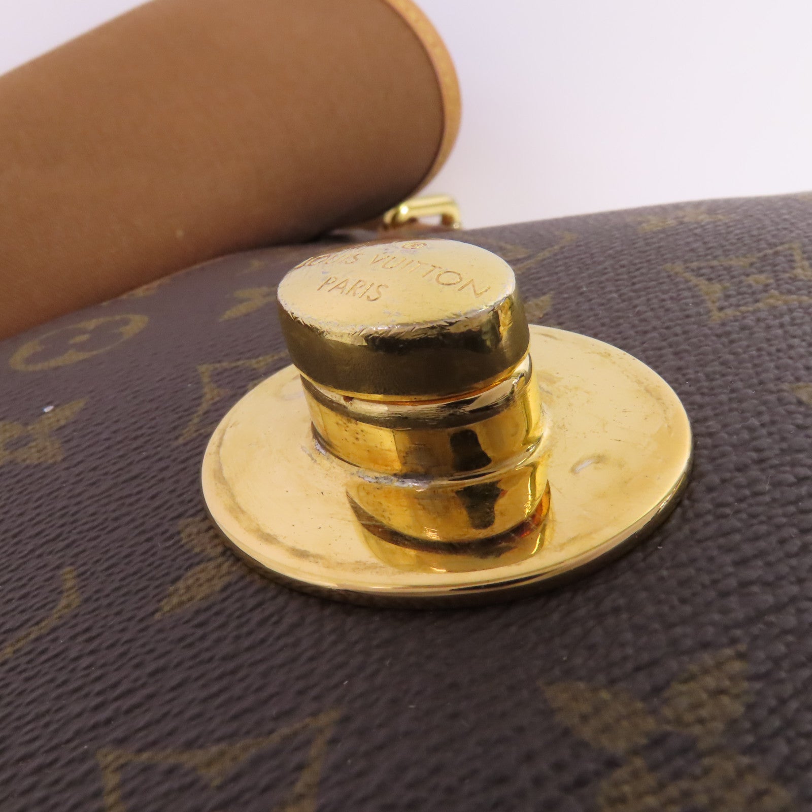 LOUIS VUITTON Monogram Tulum GM金扣肩背袋