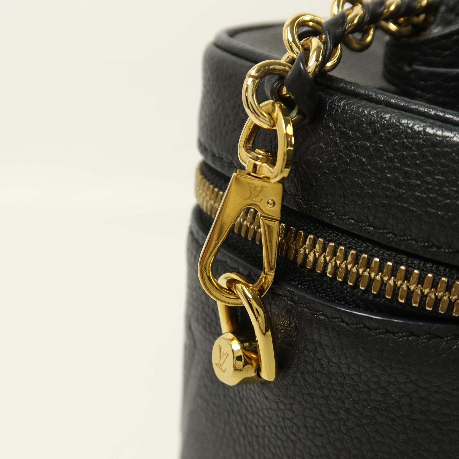LOUIS VUITTON Monogram Empreinte Vanity Case金扣鏈帶肩背袋