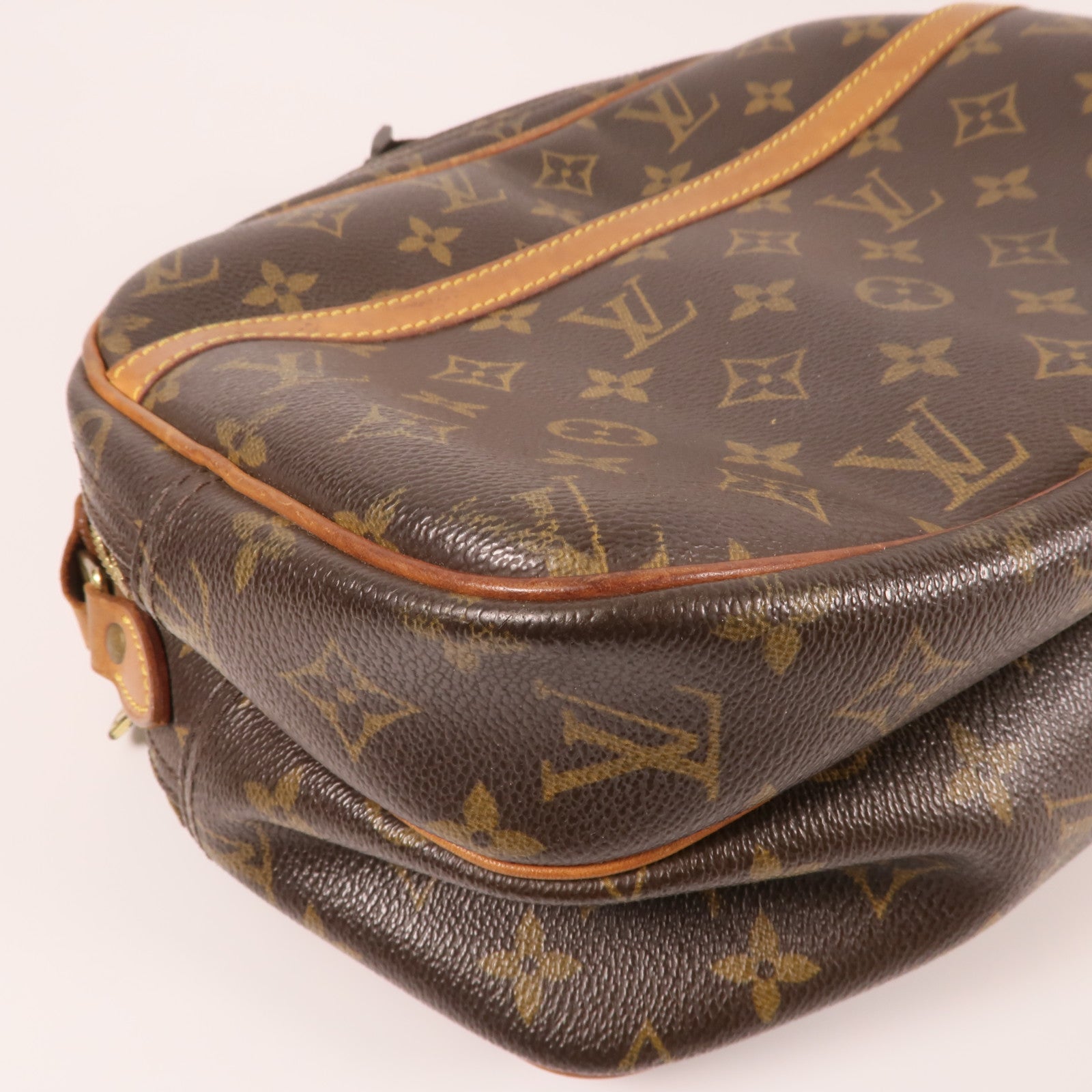 LOUIS VUITTON Monogram Reporter PM金扣肩背袋