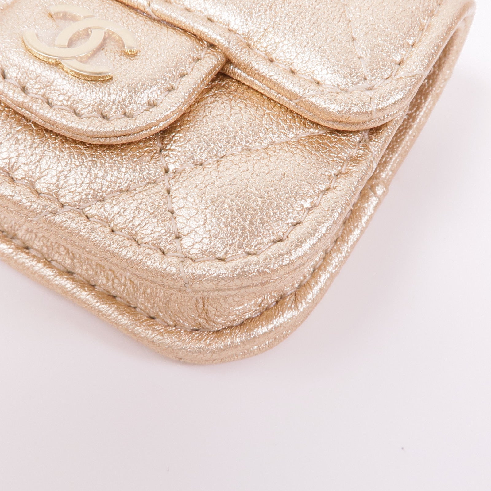 CHANEL 羊皮皮革Coin Purse and Airpods Pouch金扣零錢包/耳機套金扣零錢包