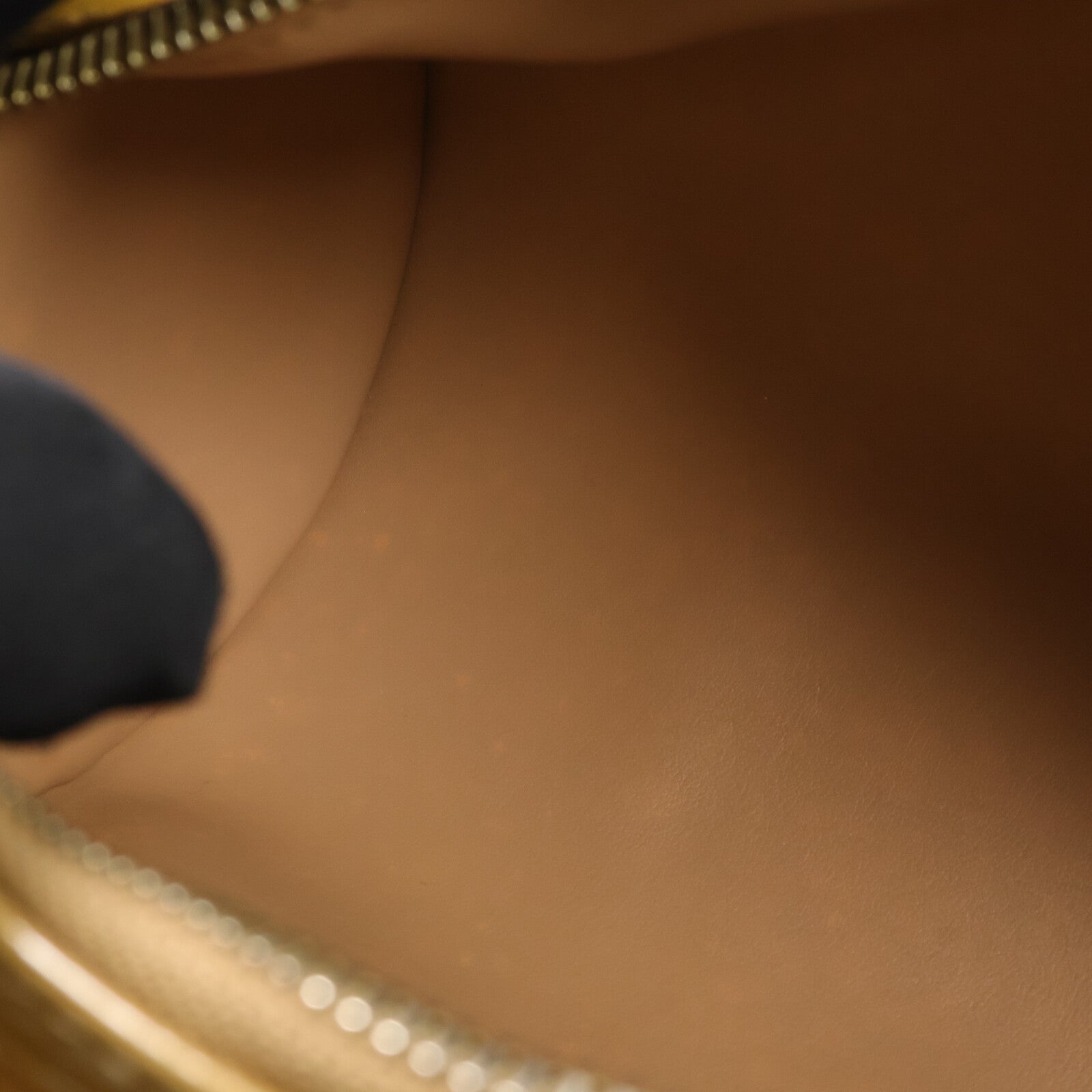 LOUIS VUITTON Monogram Vernis Bedford肩背袋