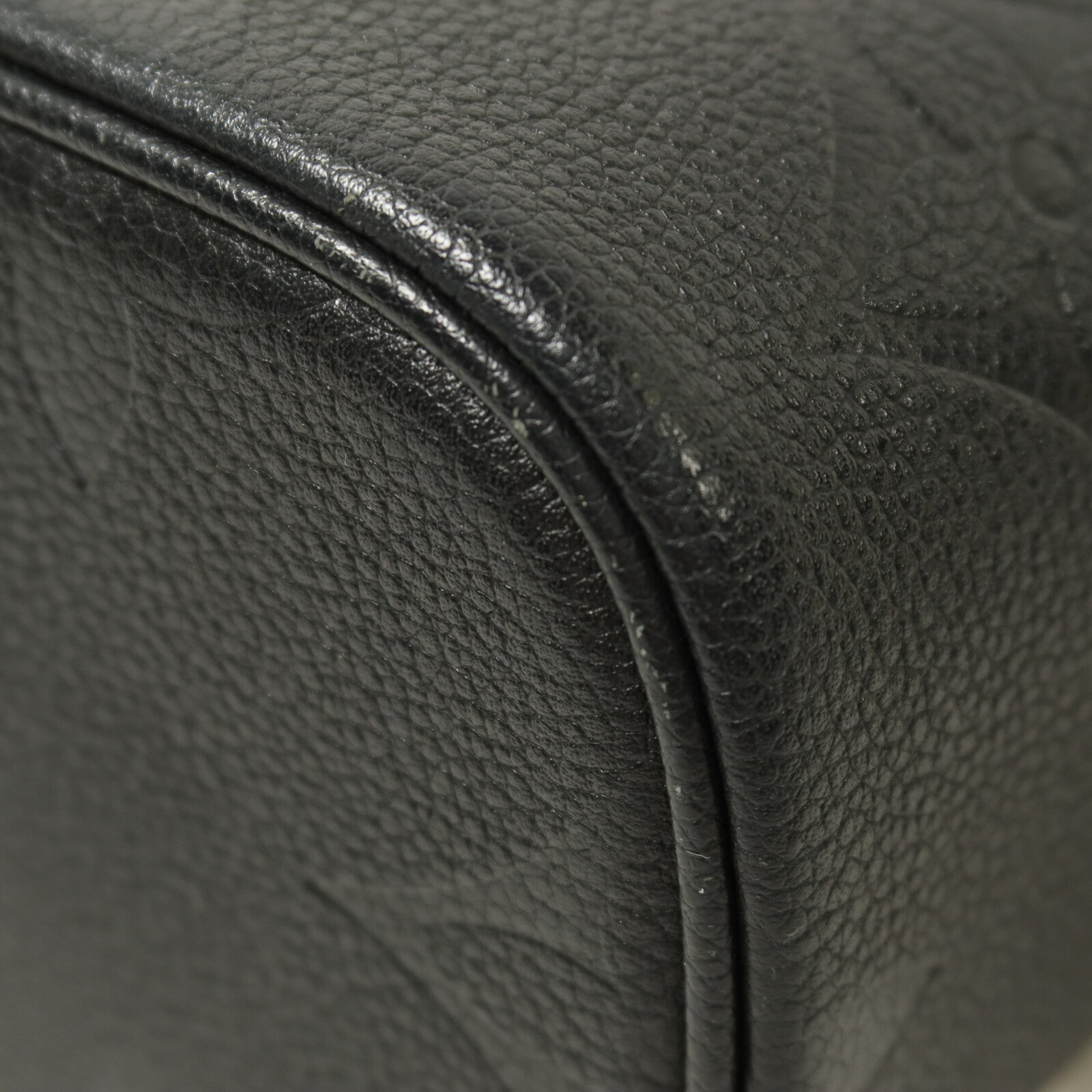 LOUIS VUITTON Monogram Empreinte Vanity Case金扣鏈帶肩背袋