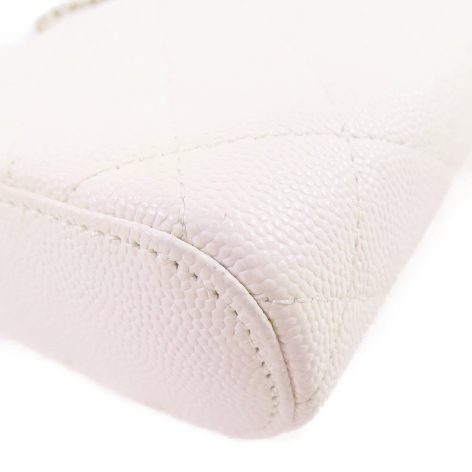 CHANEL 牛皮皮革Vanity Case Chain Shoulder Bag金扣鏈帶肩背袋白色