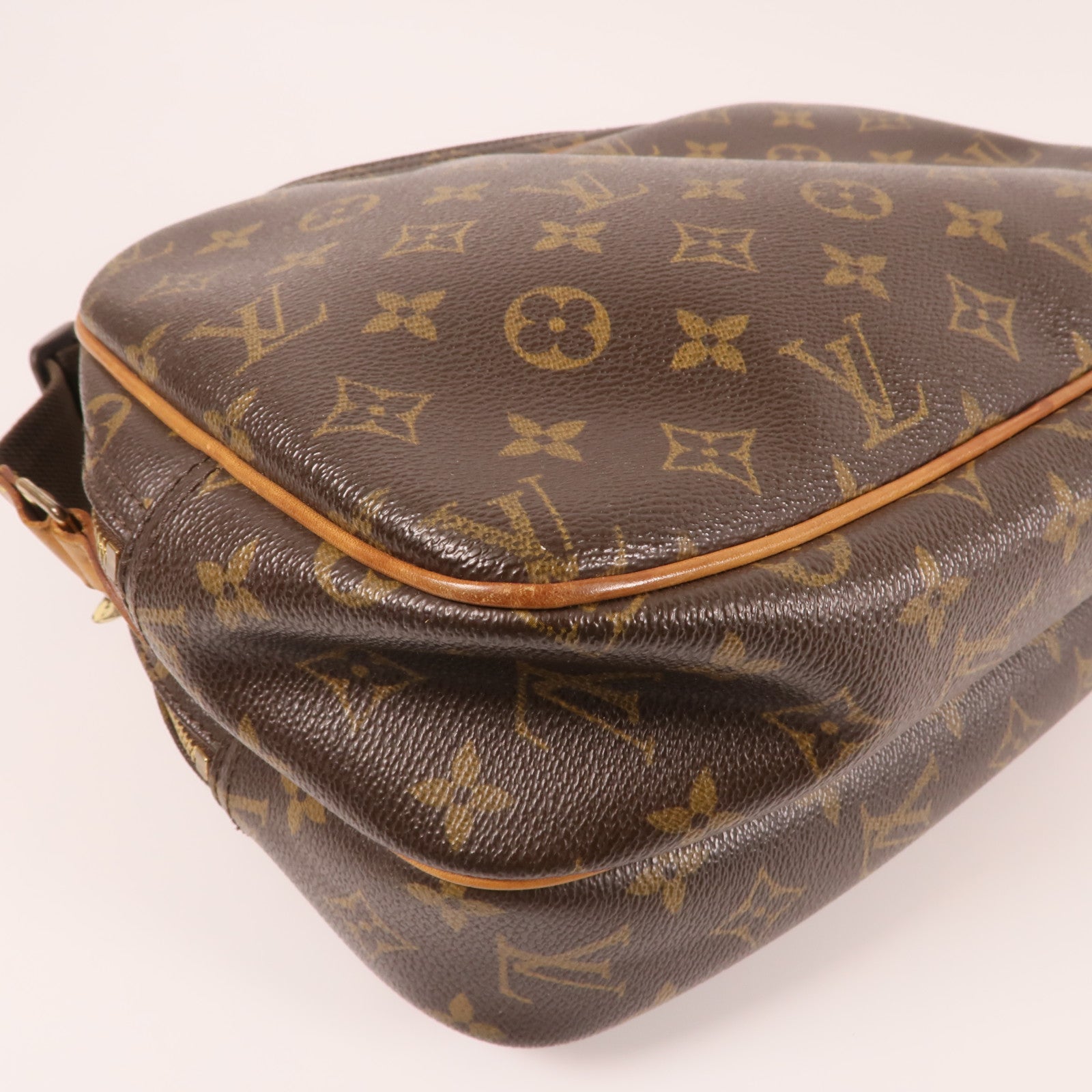 LOUIS VUITTON Monogram Reporter PM金扣肩背袋