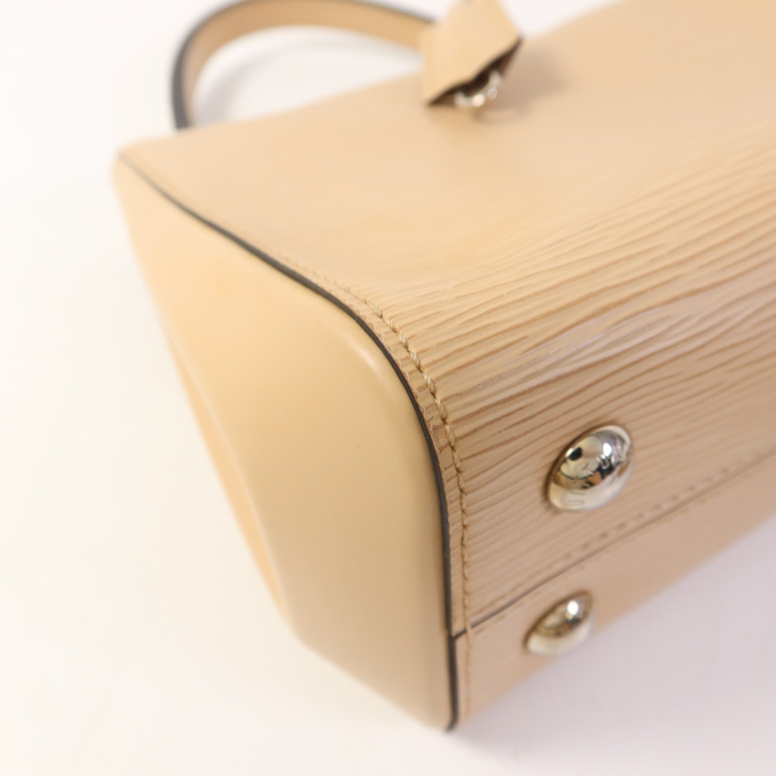 LOUIS VUITTON Epi Cluny BB銀扣手挽肩背兩用袋