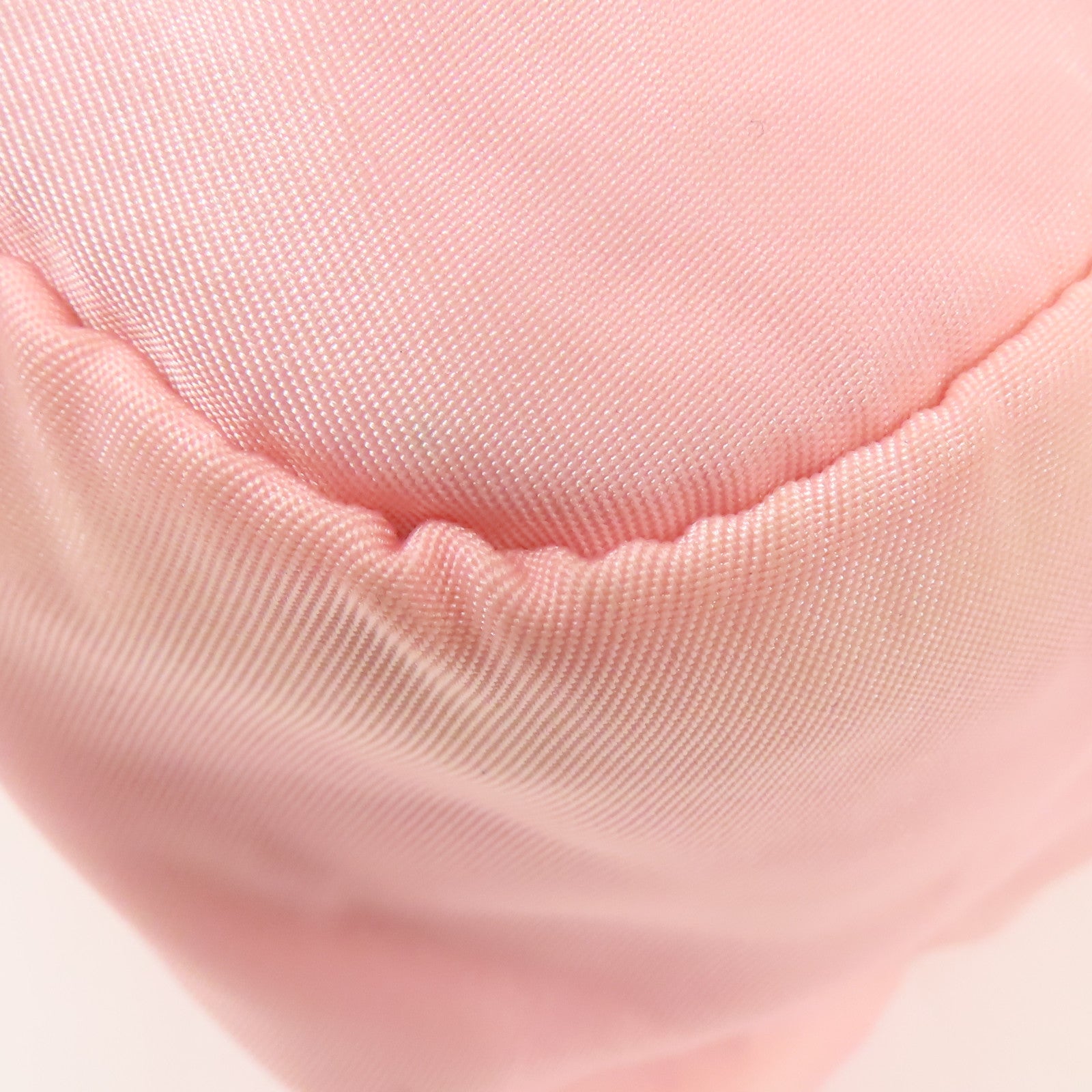 PRADA 尼龍Shoulder Bag銀扣肩背袋