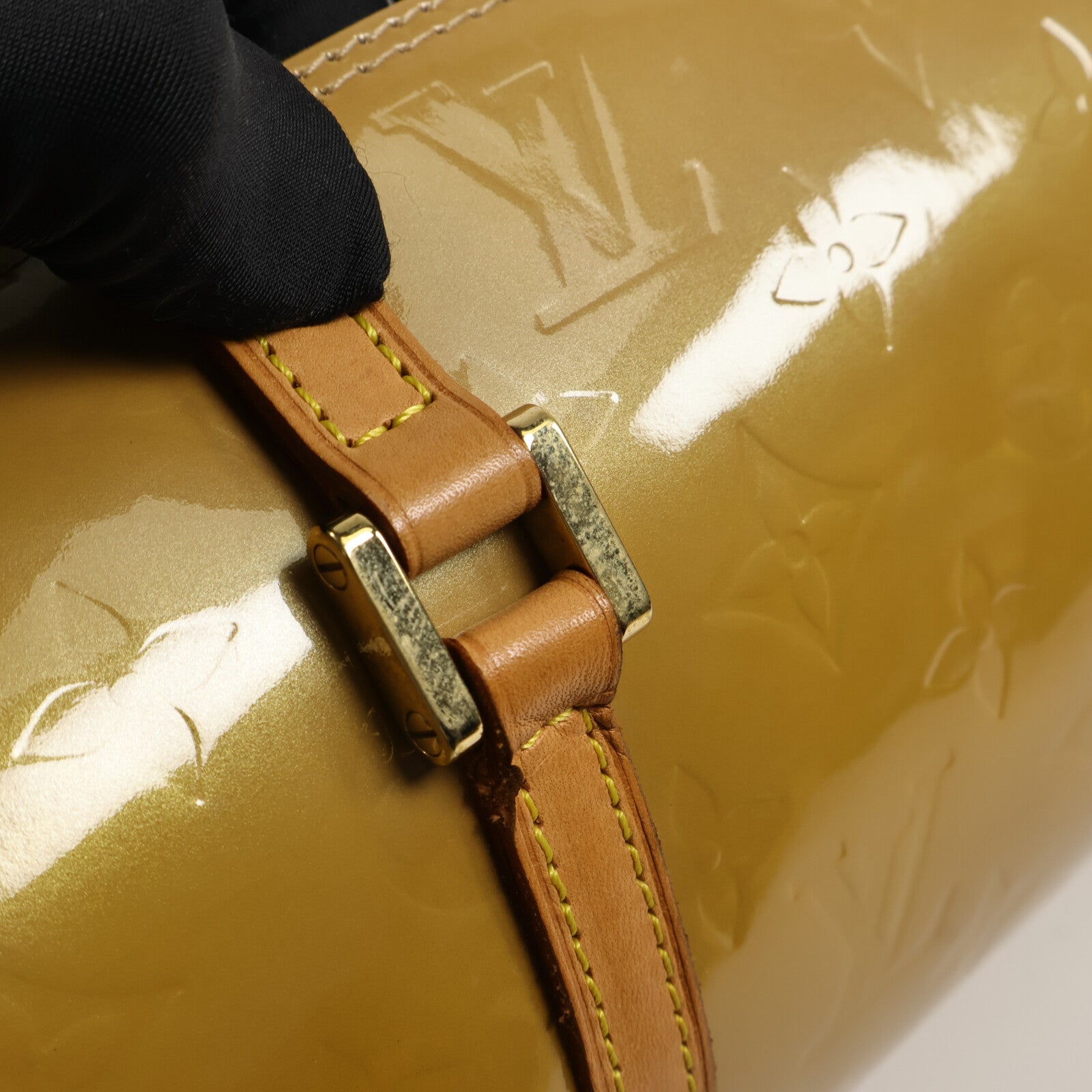 LOUIS VUITTON Monogram Vernis Bedford肩背袋