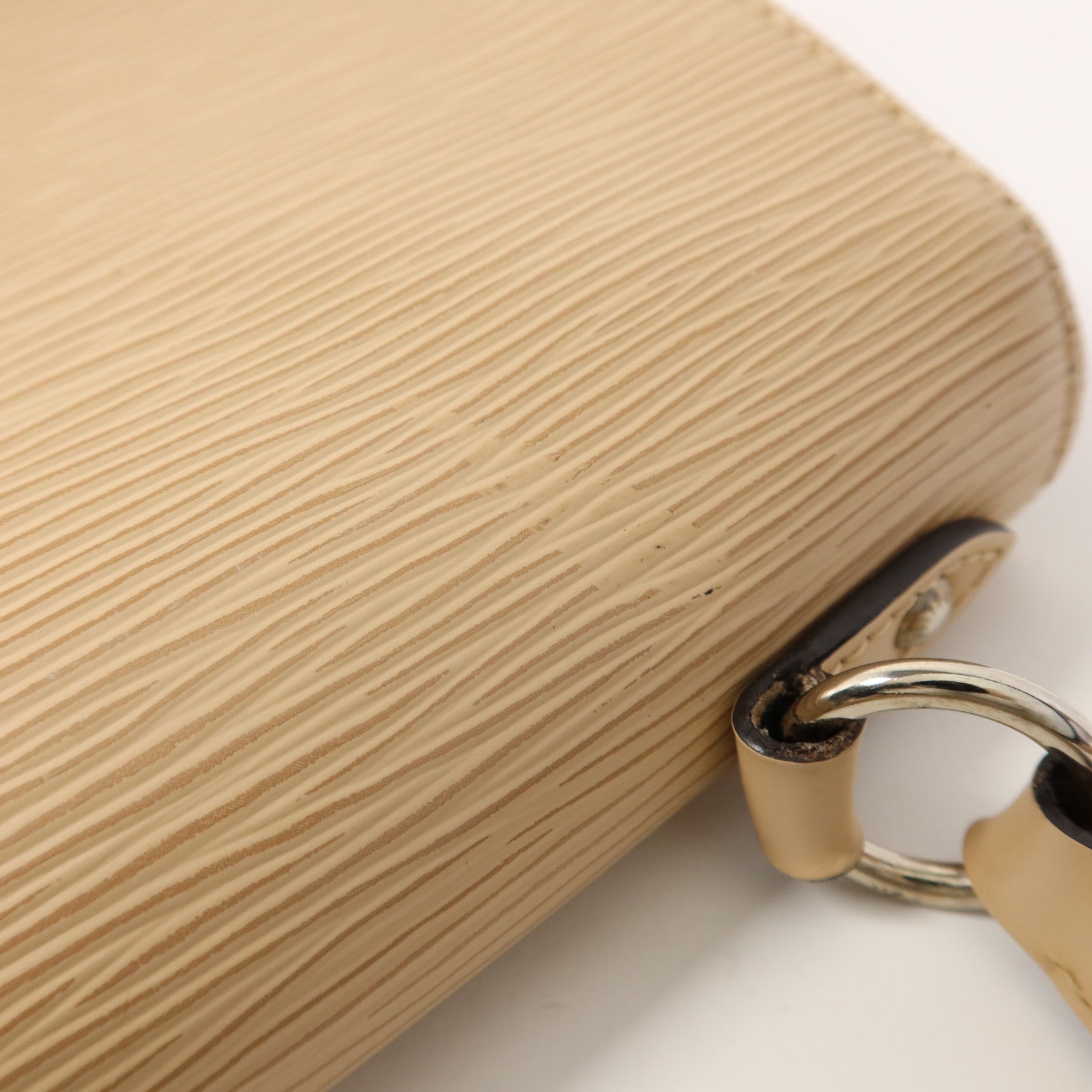 LOUIS VUITTON Epi Cluny BB銀扣手挽肩背兩用袋