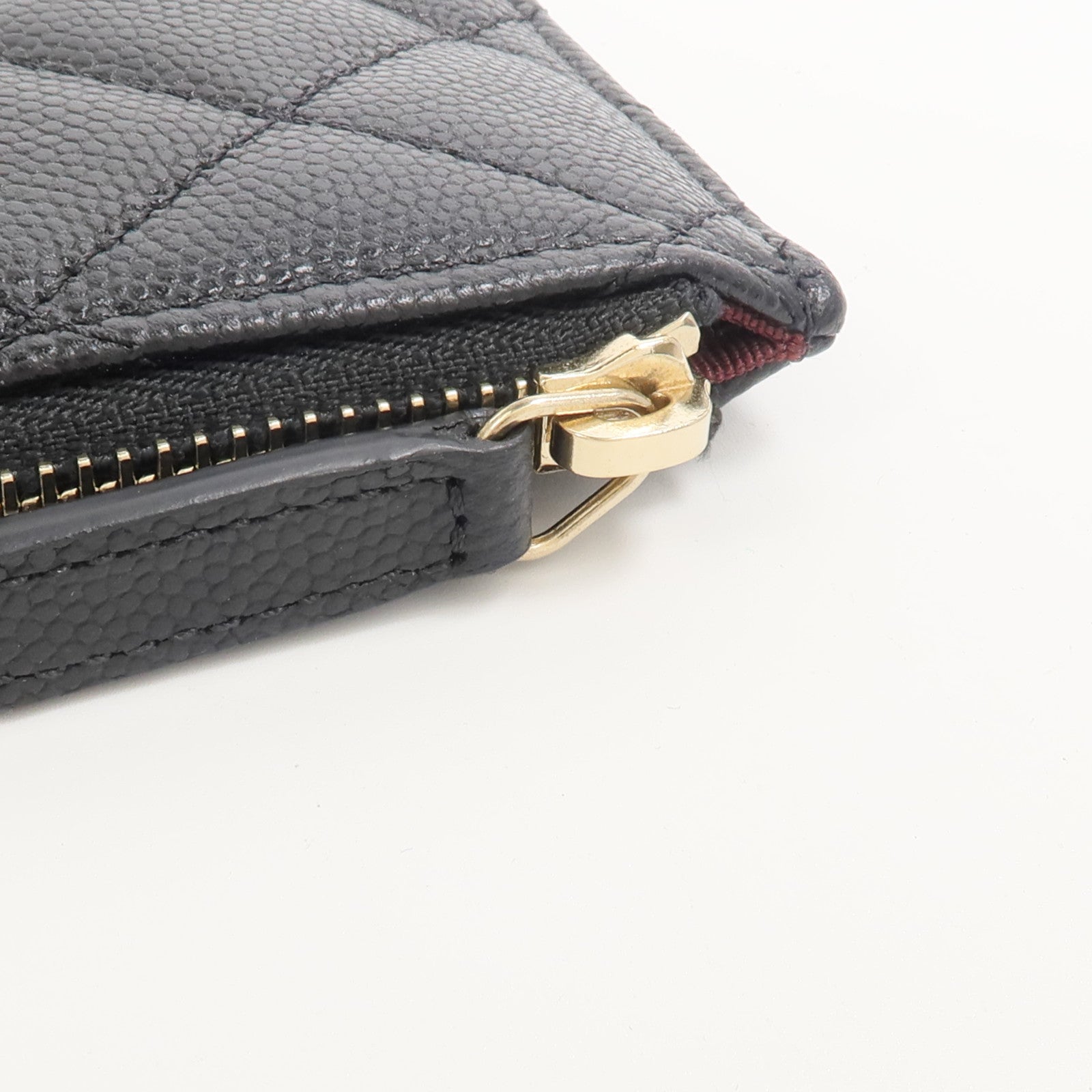 CHANEL 牛皮皮革Classic Phone Pouch with Zipper長錢包