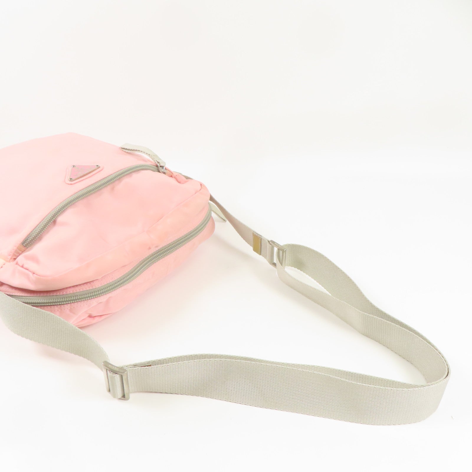 PRADA 【激減優惠】尼龍Shoulder Bag銀扣肩背袋