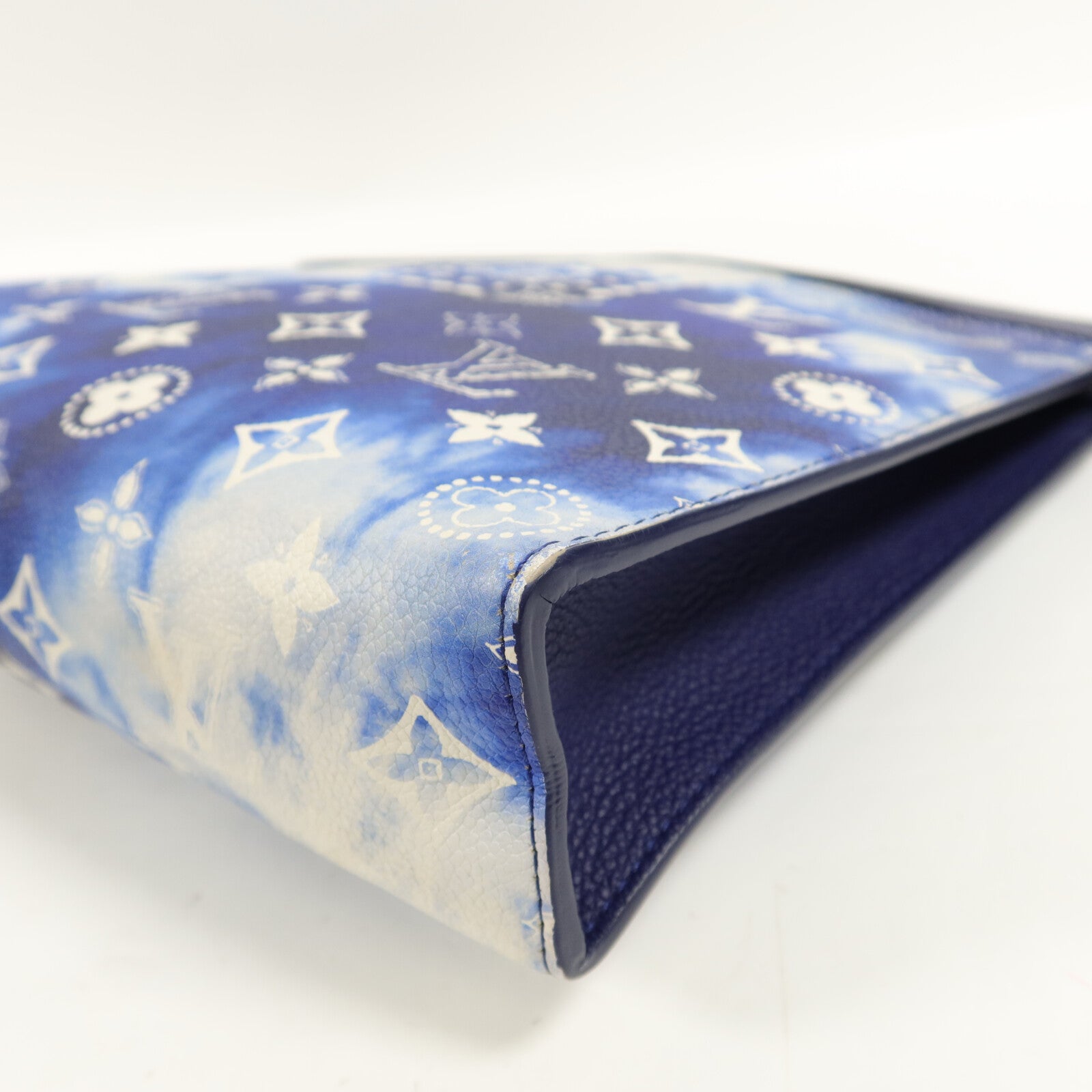 LOUIS VUITTON Monogram Bandana Pochette Voyage MM手拿包