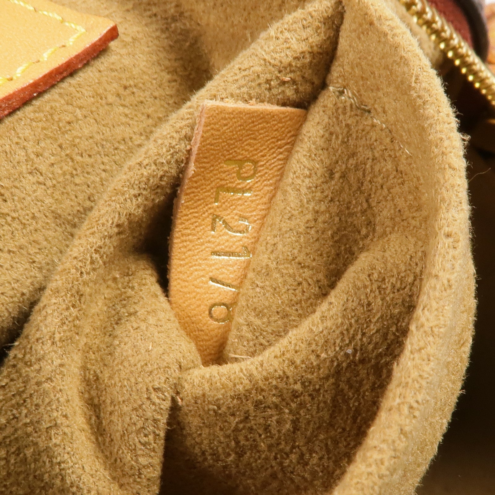 LOUIS VUITTON Monogram Boite Chapeau Souple金扣肩背袋棕色