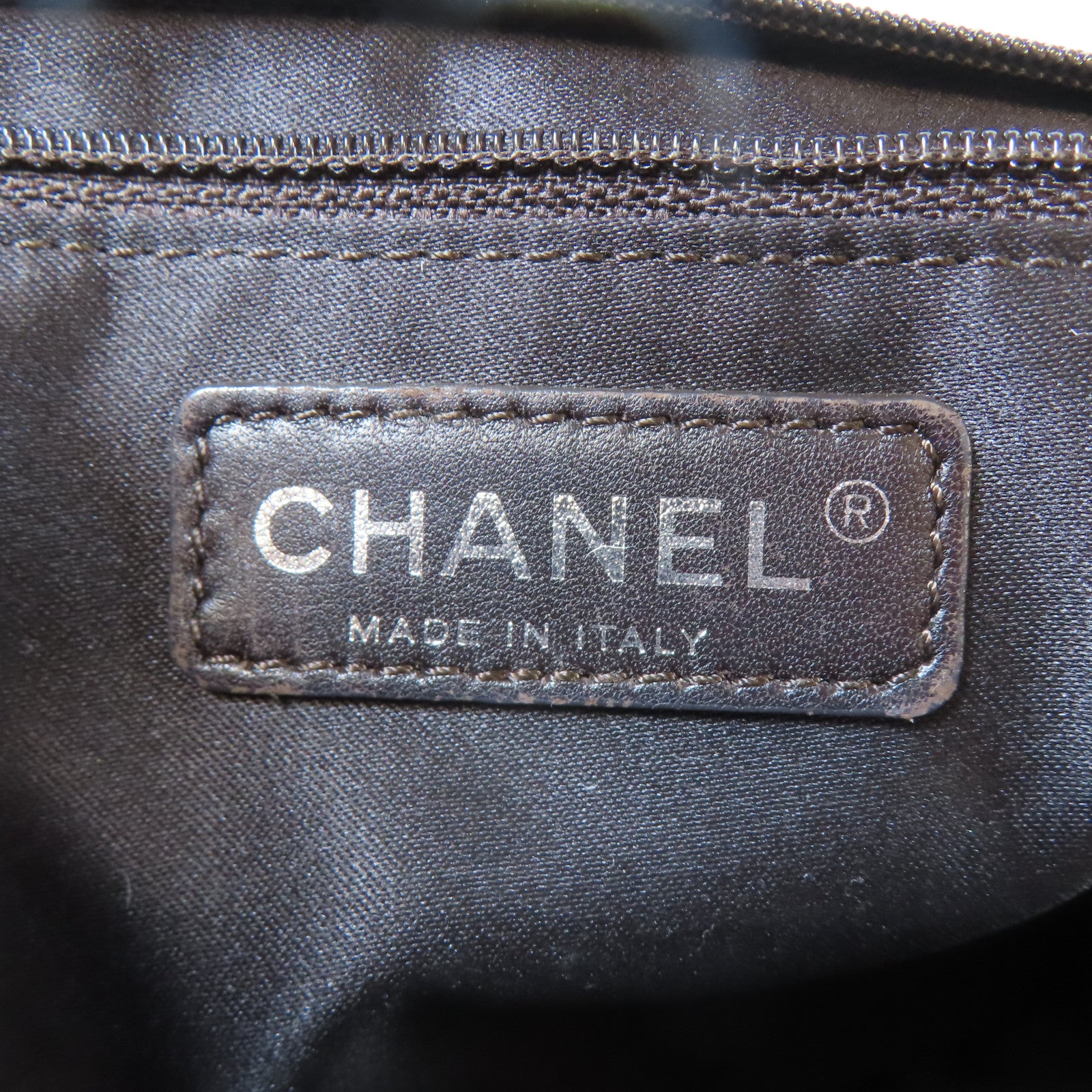 CHANEL 【激減優惠】菱格牛皮皮革Chain Shoulder銀扣鏈帶肩背袋灰色