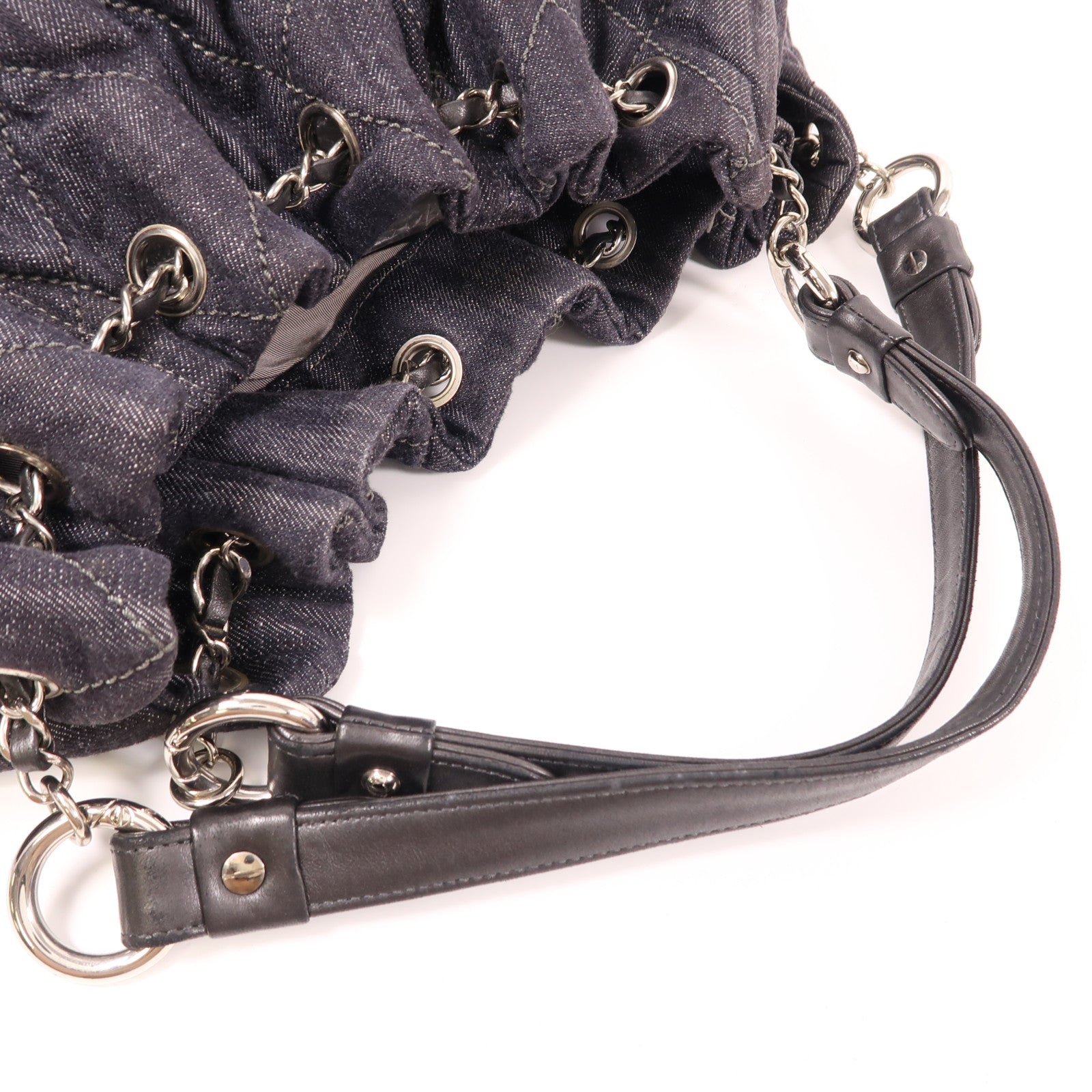 CHANEL 牛仔布Shoulder Bag銀扣肩背袋