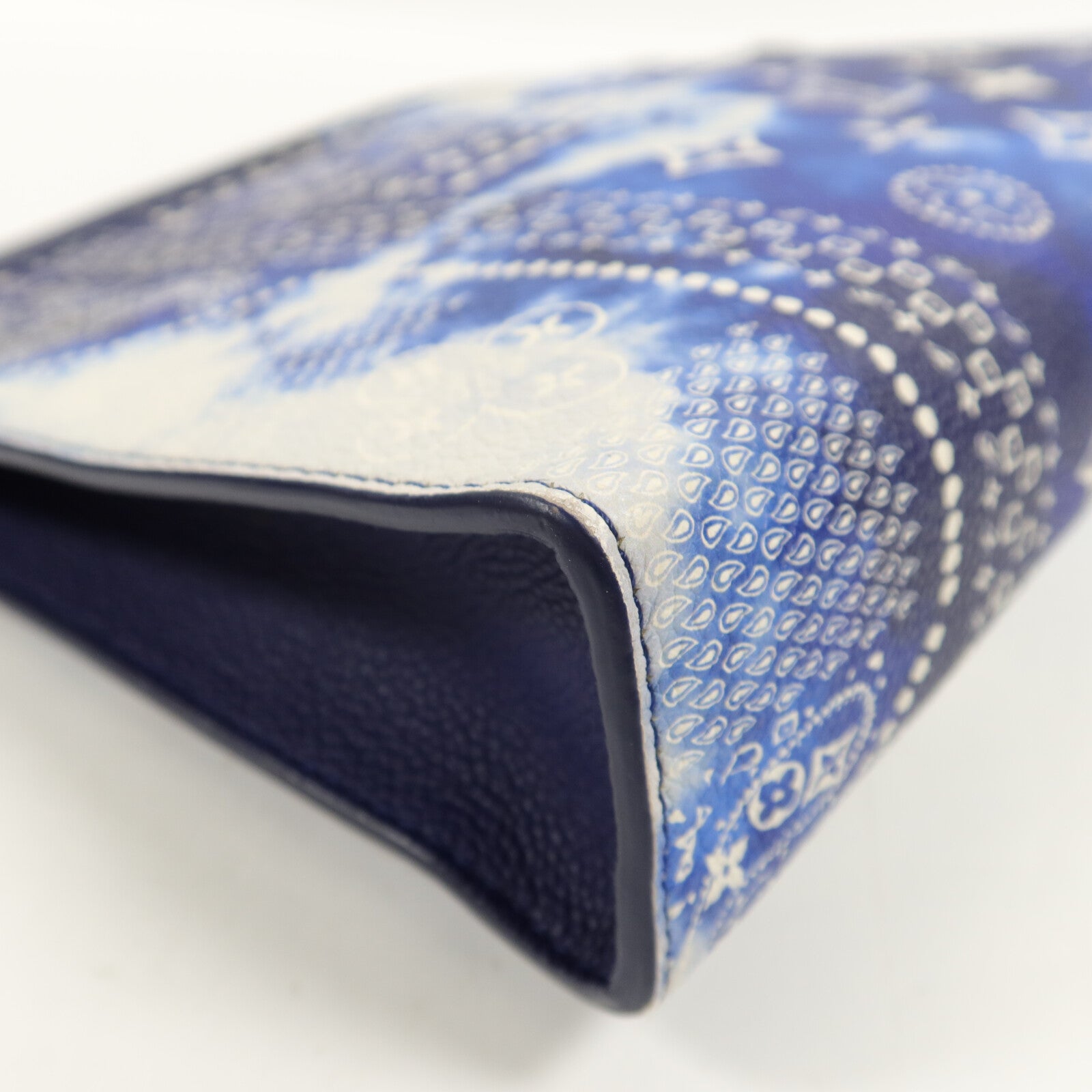 LOUIS VUITTON Monogram Bandana Pochette Voyage MM手拿包