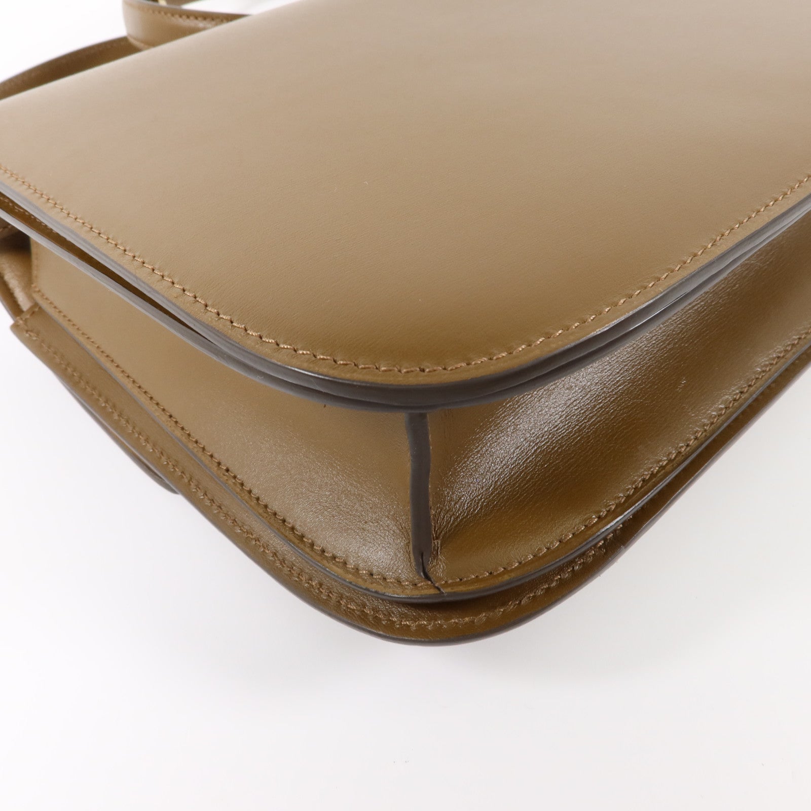 CELINE 牛皮皮革Classic Box Medium肩背袋