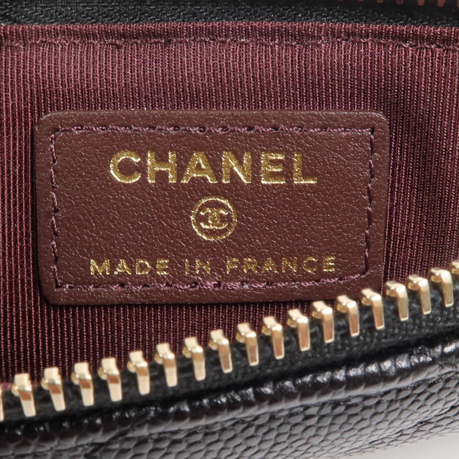 CHANEL 牛皮皮革Classic Phone Pouch with Zipper長錢包