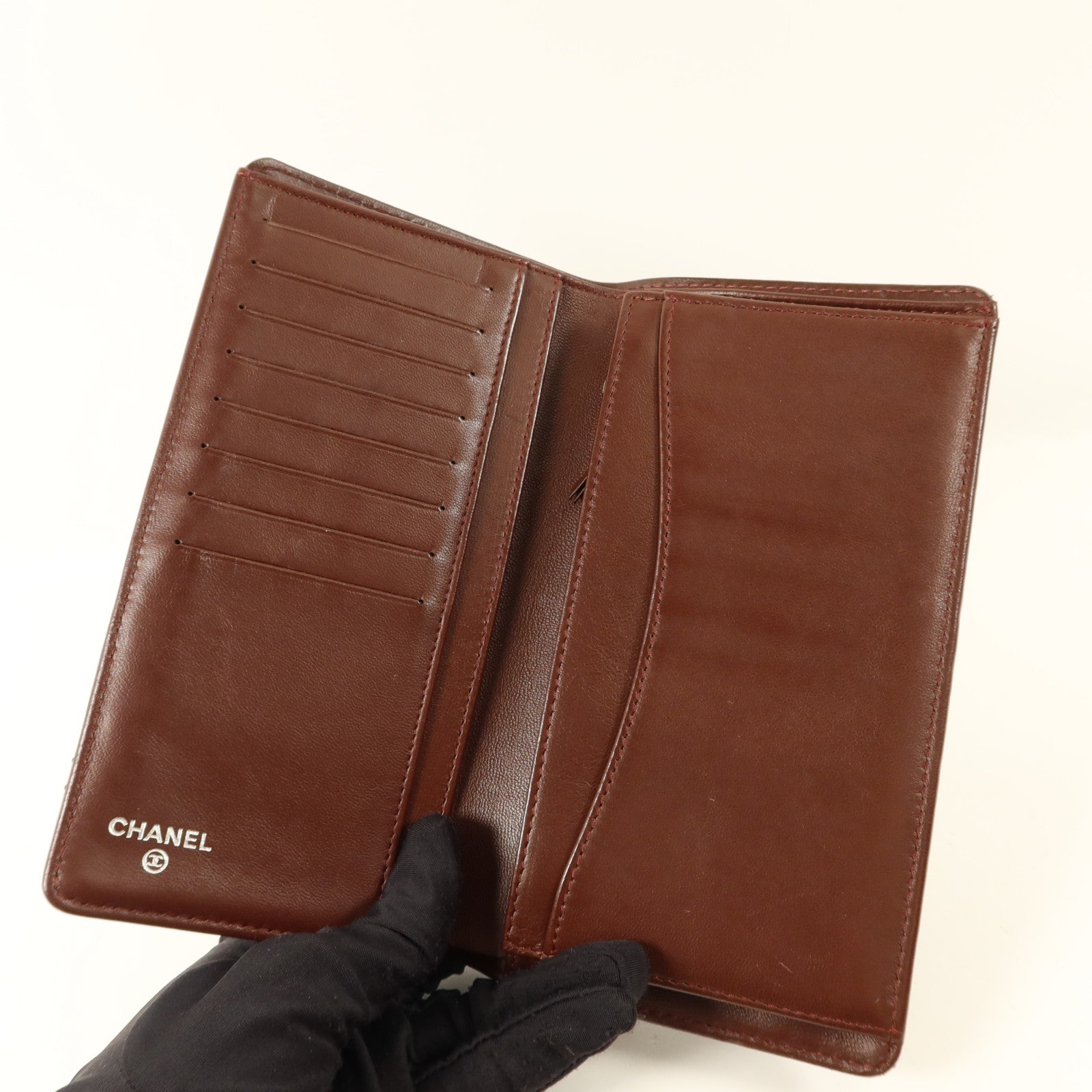CHANEL 羊皮皮革Long Bifold Wallet銀扣長錢包