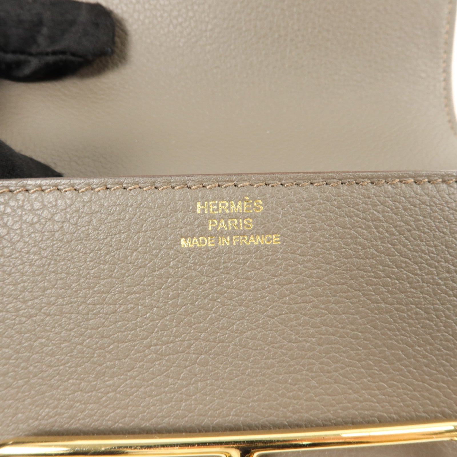 HERMES Evercolor皮革Roulis Slim金扣錢包Gris Meyer