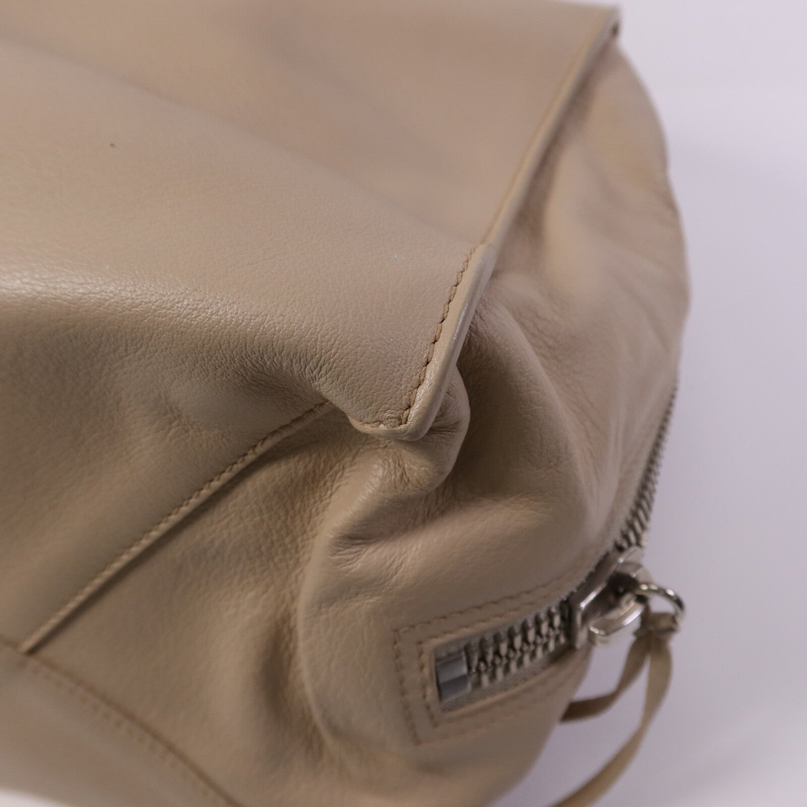 BALENCIAGA 牛皮皮革Papier A4 Zip Around銀扣肩背袋