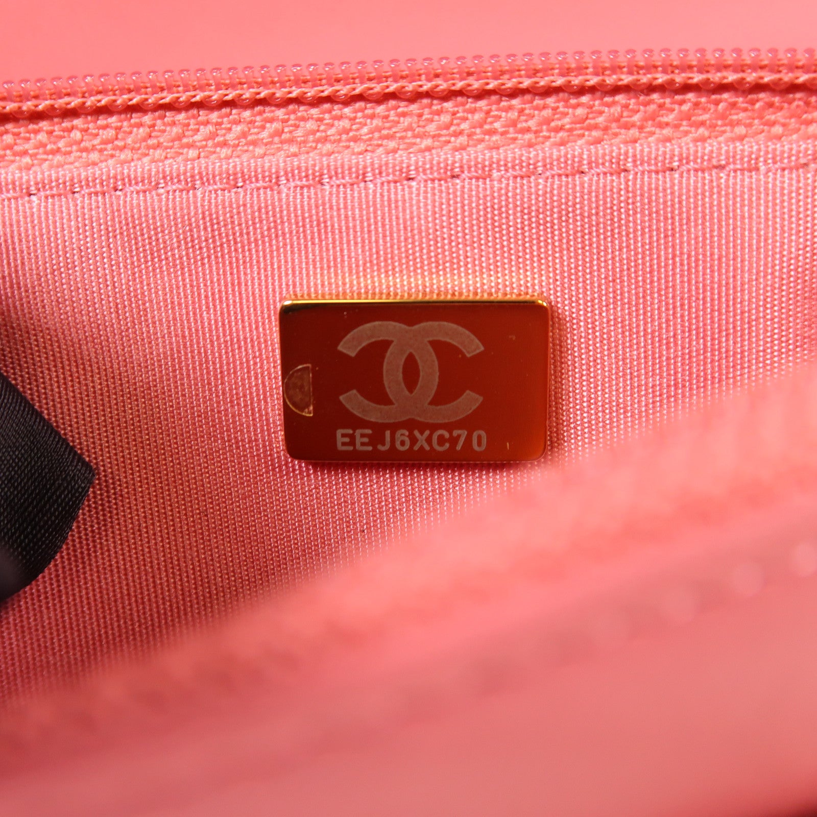 CHANEL 羊皮皮革Wallet On Chain 19鏈帶手挽肩背兩用袋