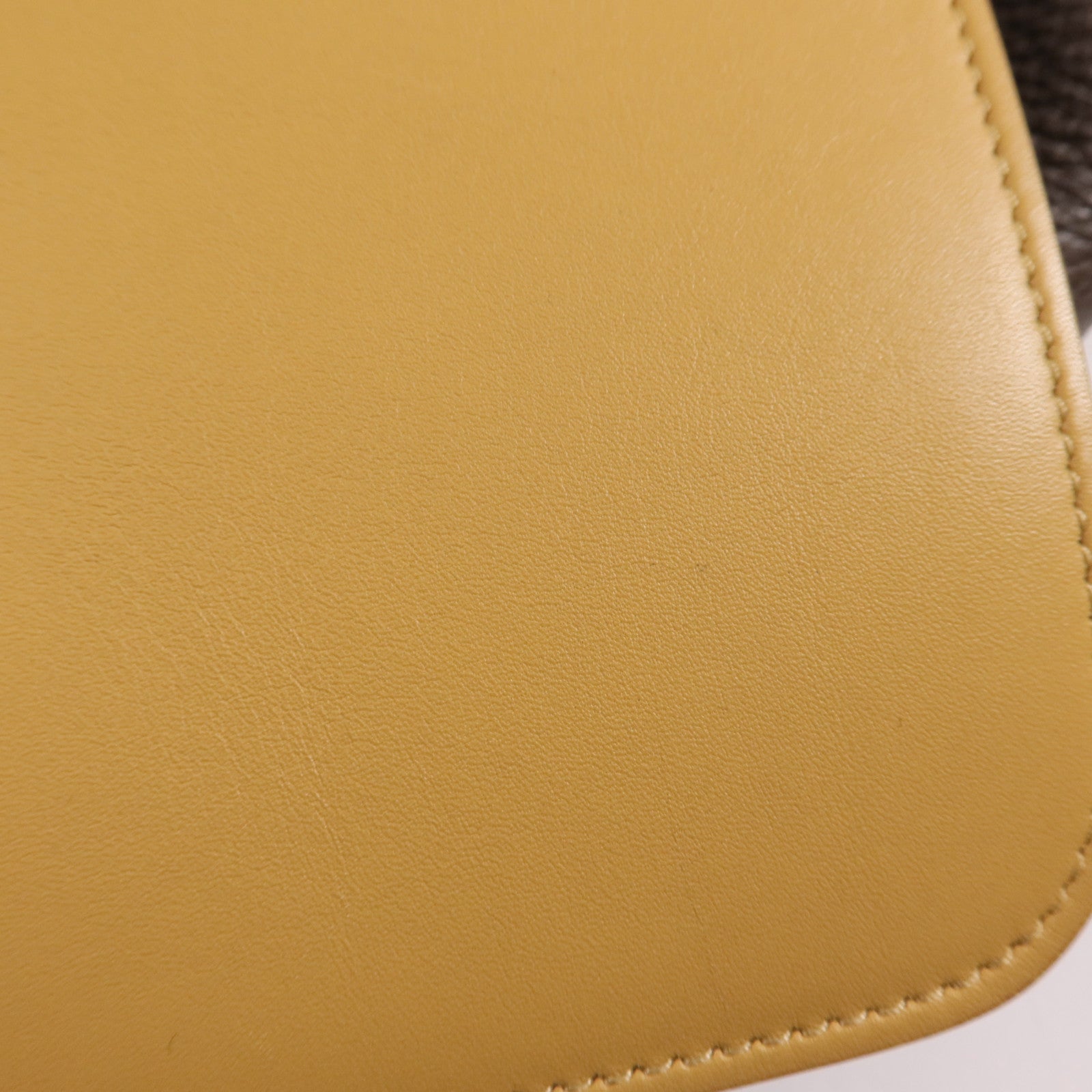 CELINE 牛皮皮革Trapeze Small金扣手挽肩背兩用袋