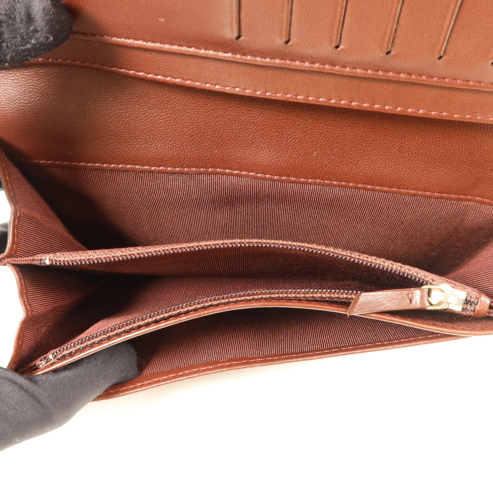 CHANEL 羊皮皮革Long Bifold Wallet銀扣長錢包